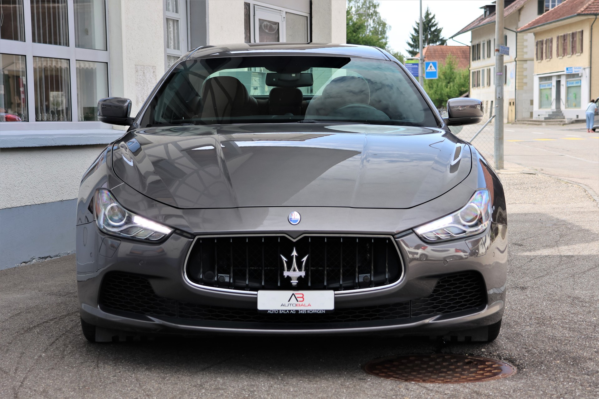 MASERATI Ghibli S Q4 3.0 V6 Automatica (CH)-showroom-element-1