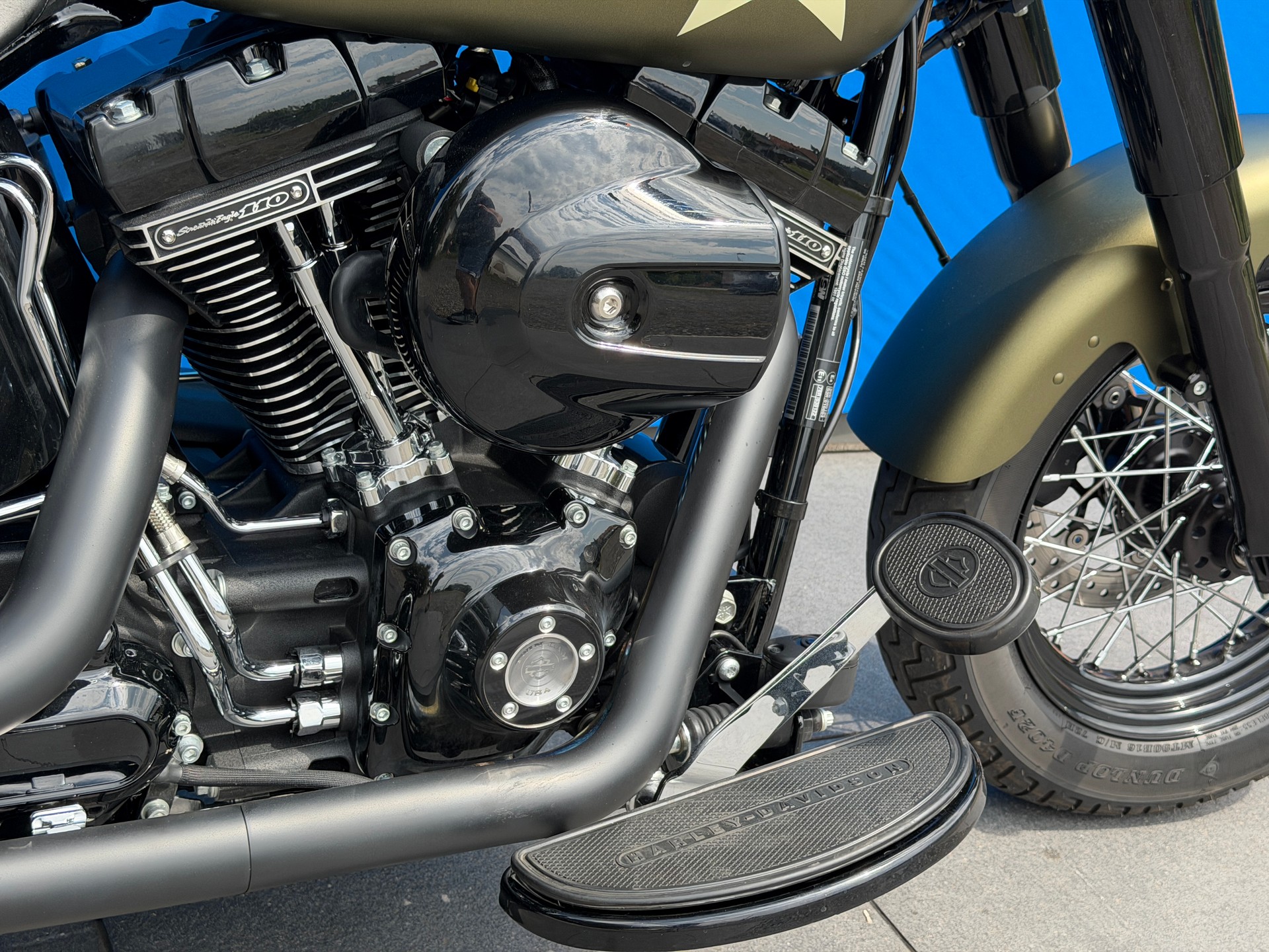 HARLEY-DAVIDSON FLSS Softail Slim S110 ABS-showroom-element-3