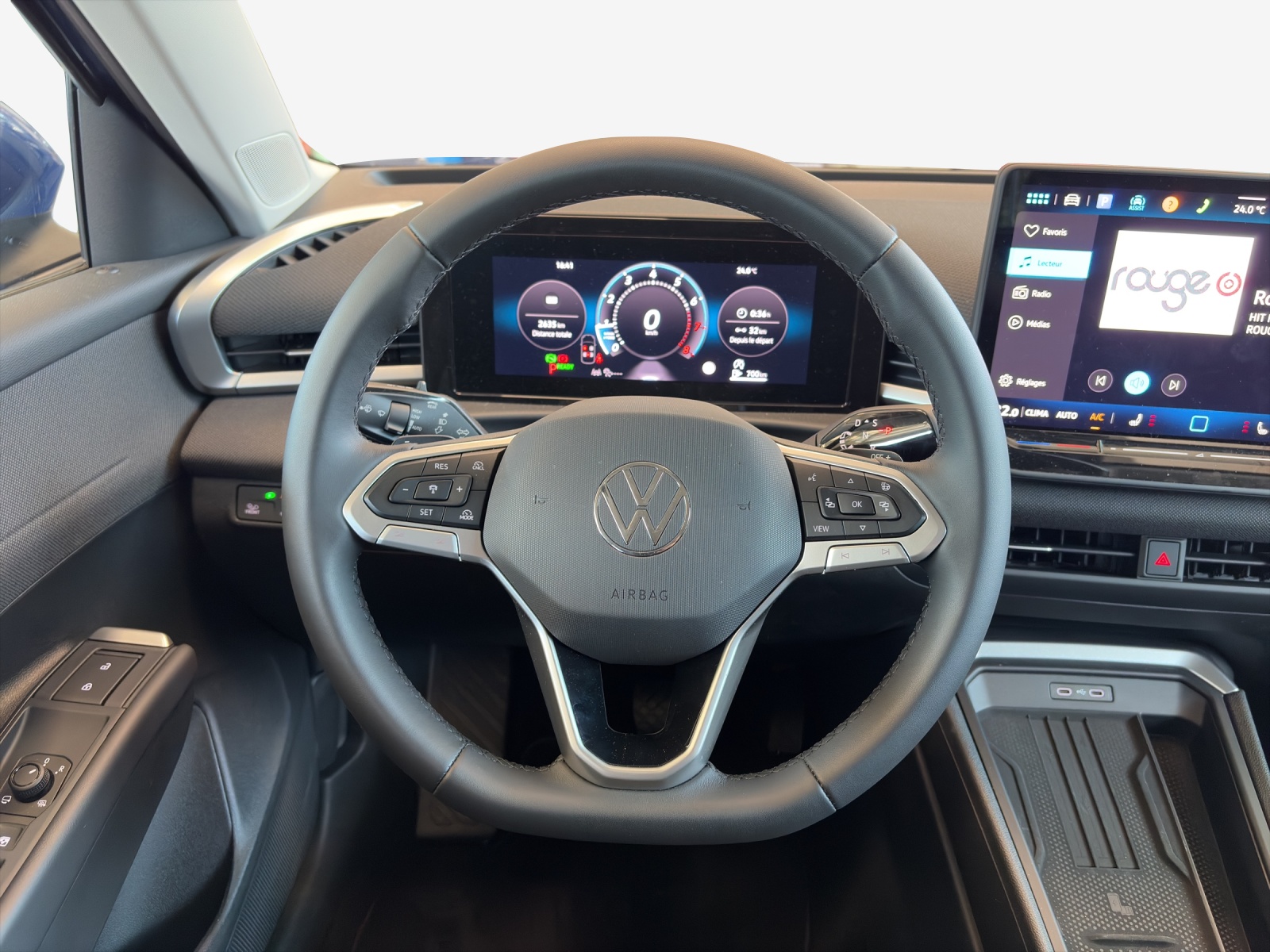 VW T-Roc 1.5 eTSI mHEV Life DSG-image-9