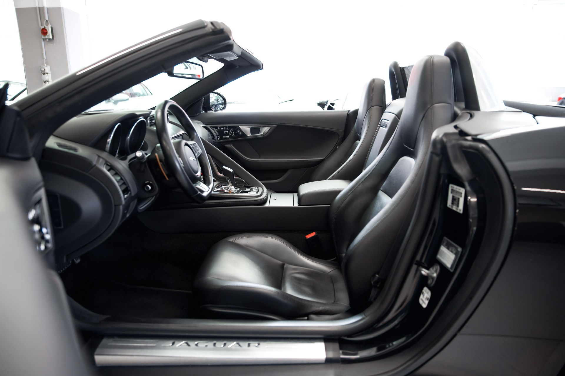 JAGUAR F-Type Convertible V6 S/C AWD-image-20