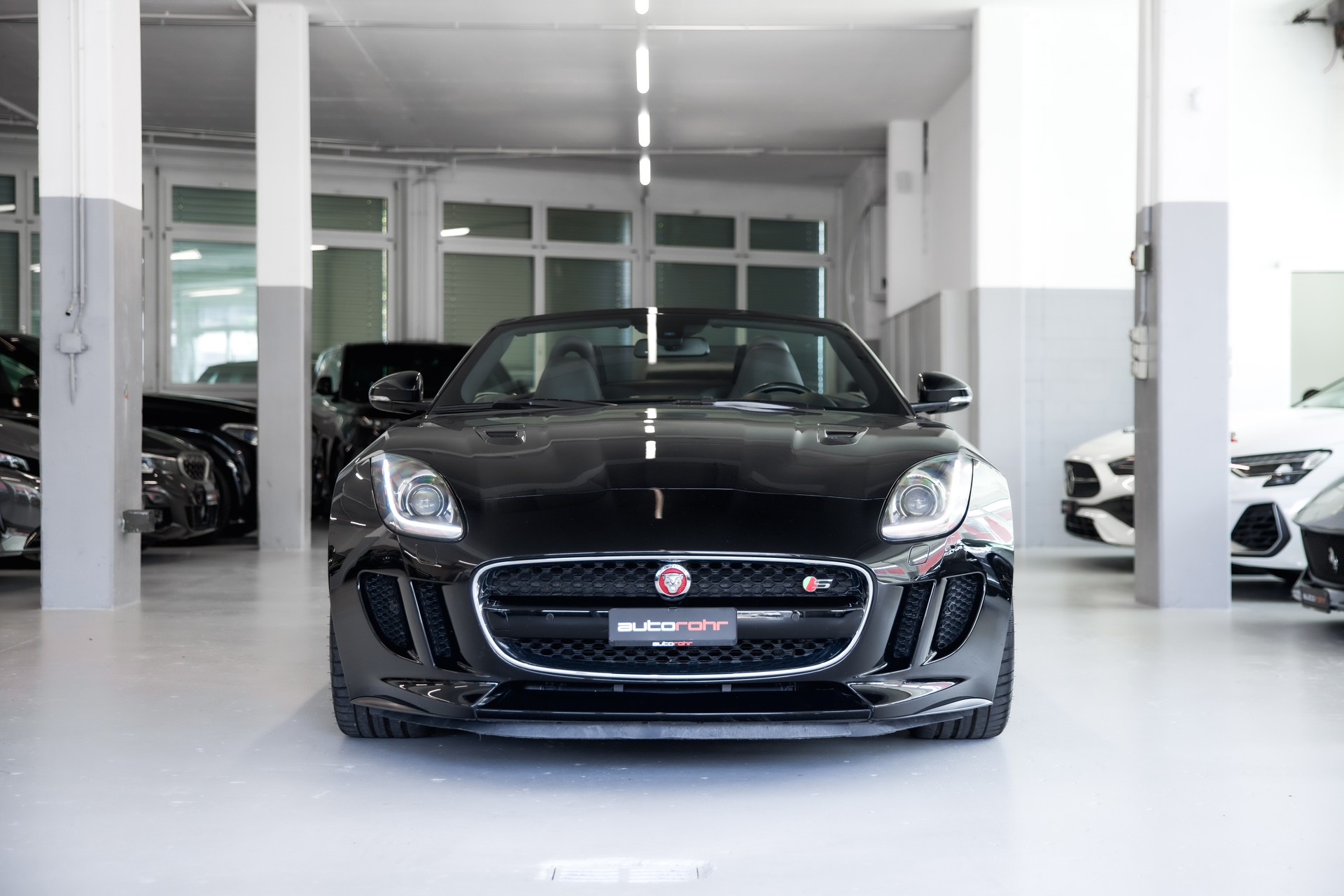 JAGUAR F-Type Convertible V6 S/C AWD-image-2