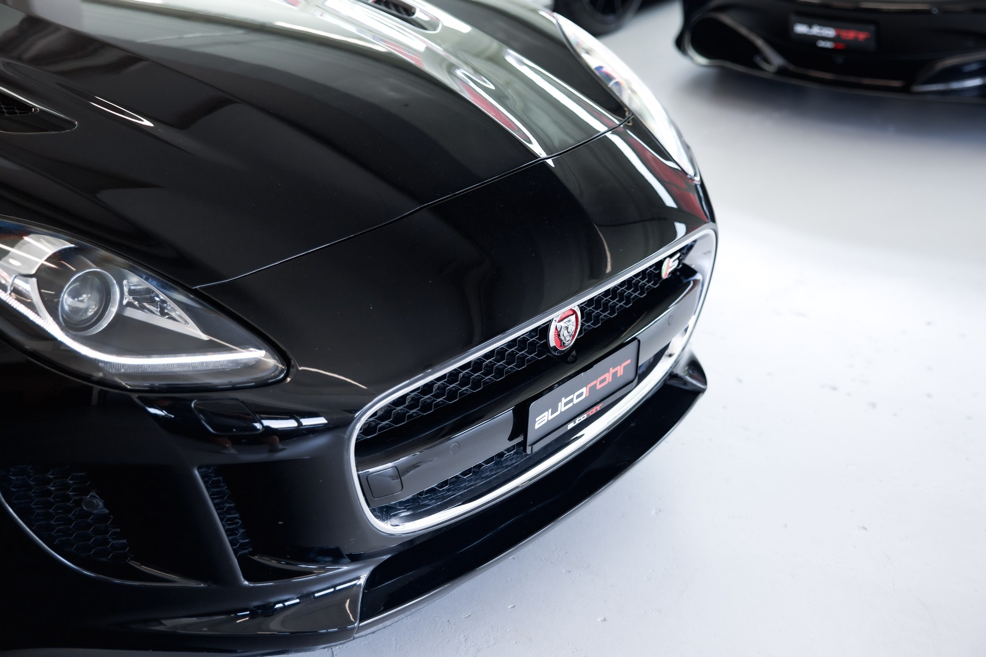 JAGUAR F-Type Convertible V6 S/C AWD-image-11