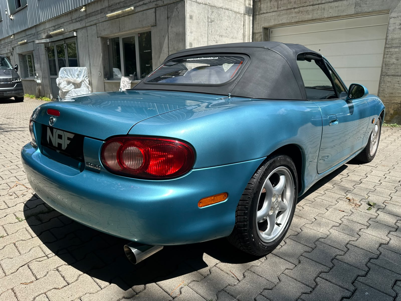 MAZDA MX-5 1.6i-16 Youngster-image-8