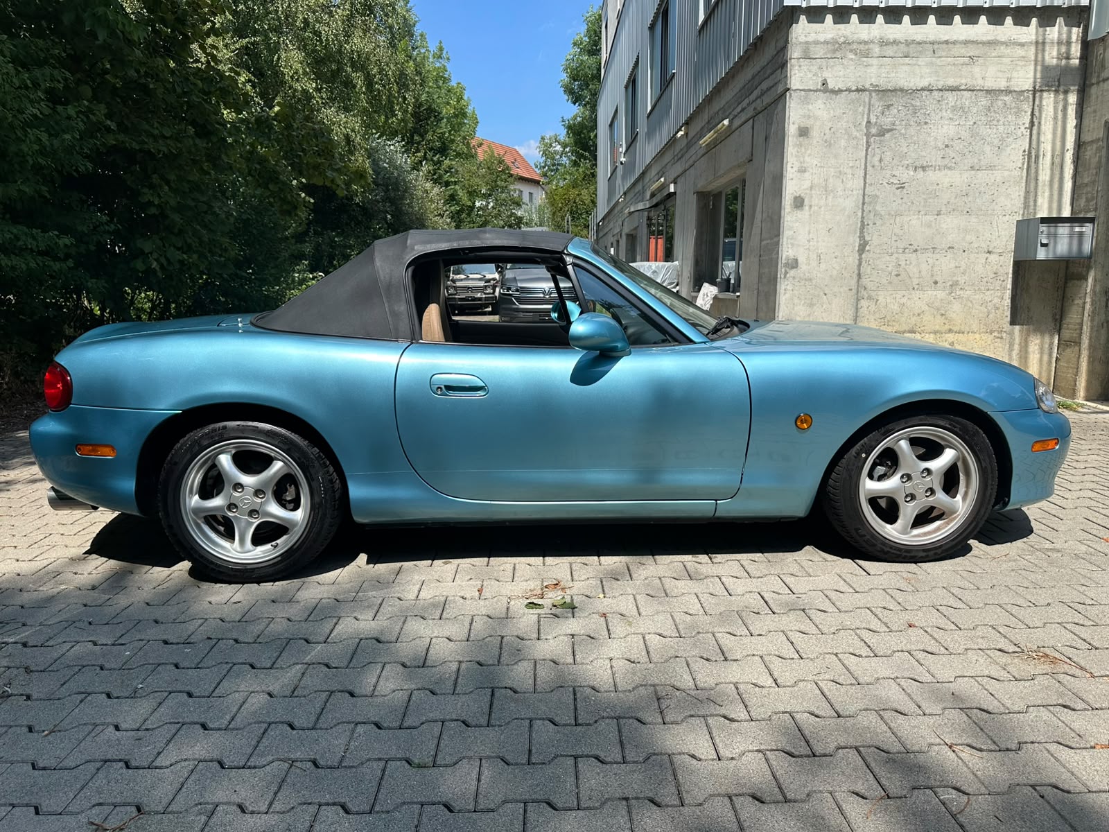 MAZDA MX-5 1.6i-16 Youngster-image-10