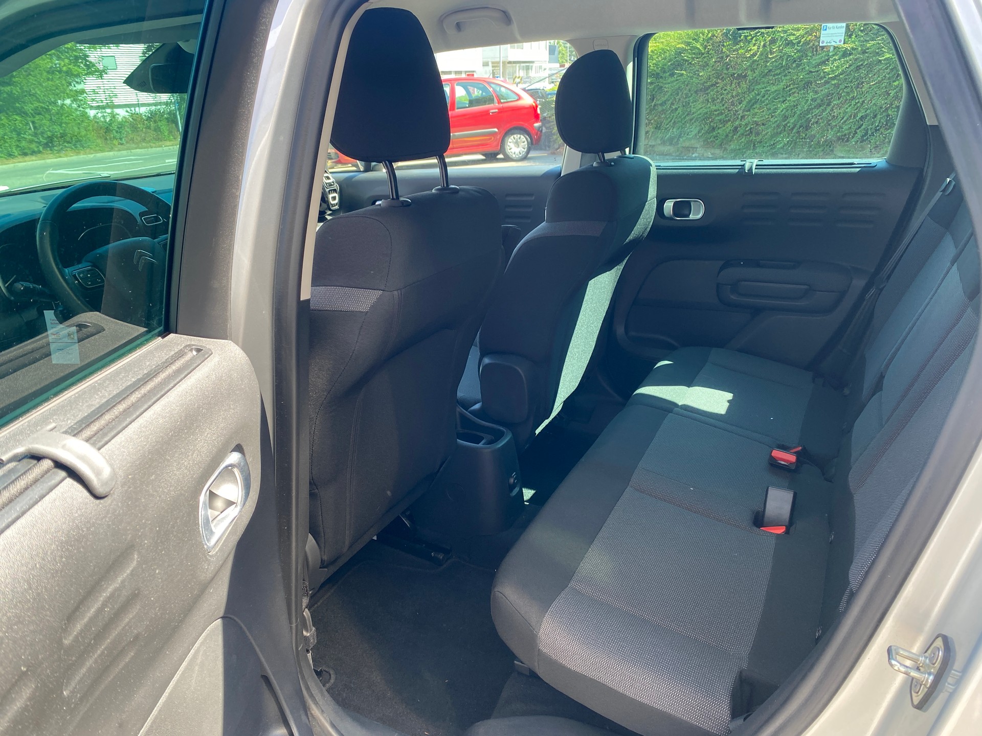 CITROEN C3 Aircross 1.2i PureTech Feel EAT-image-6