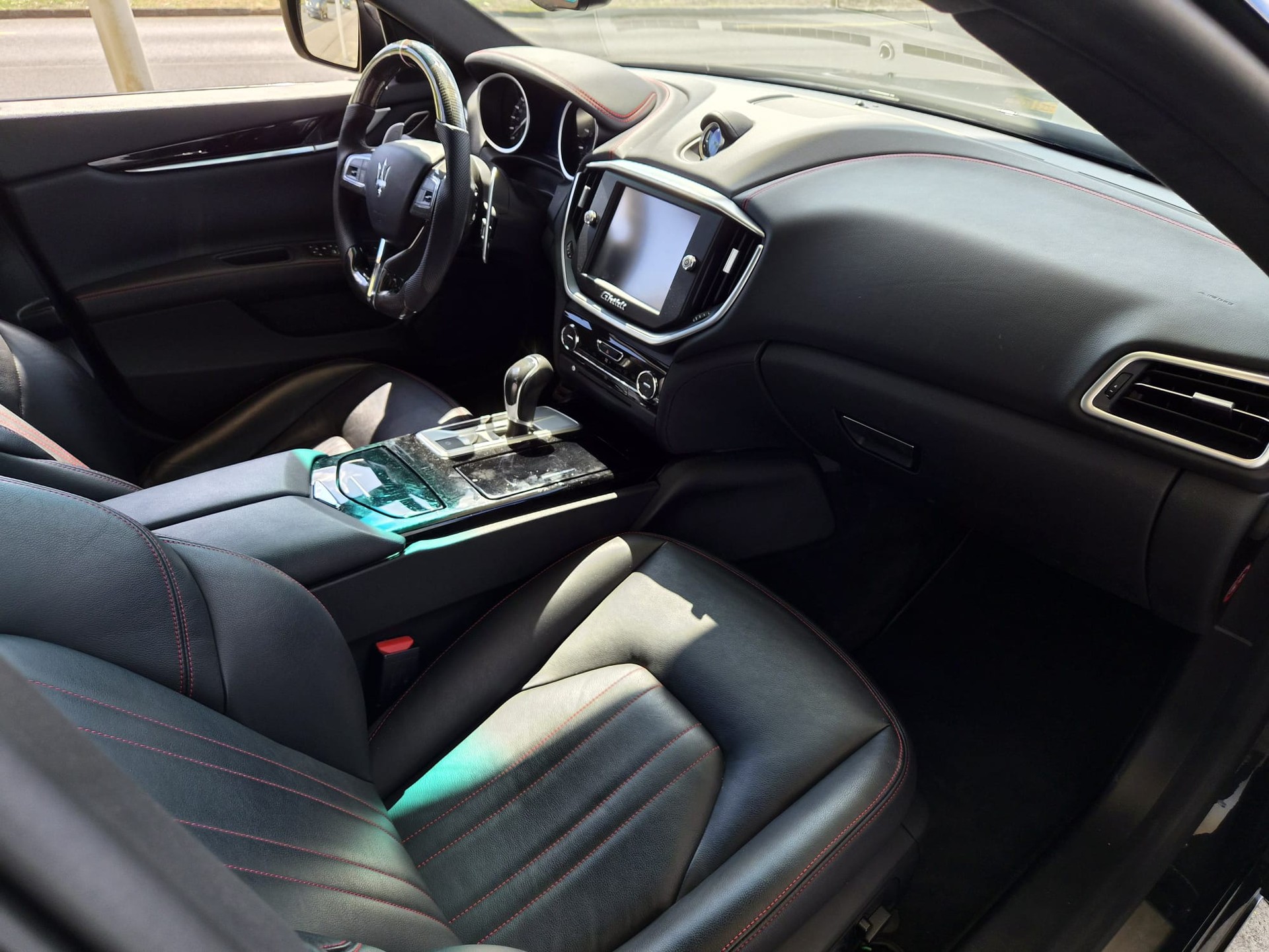 MASERATI Ghibli S Q4 3.0 V6 Swiss Mountain Ed. Automatica-image-6