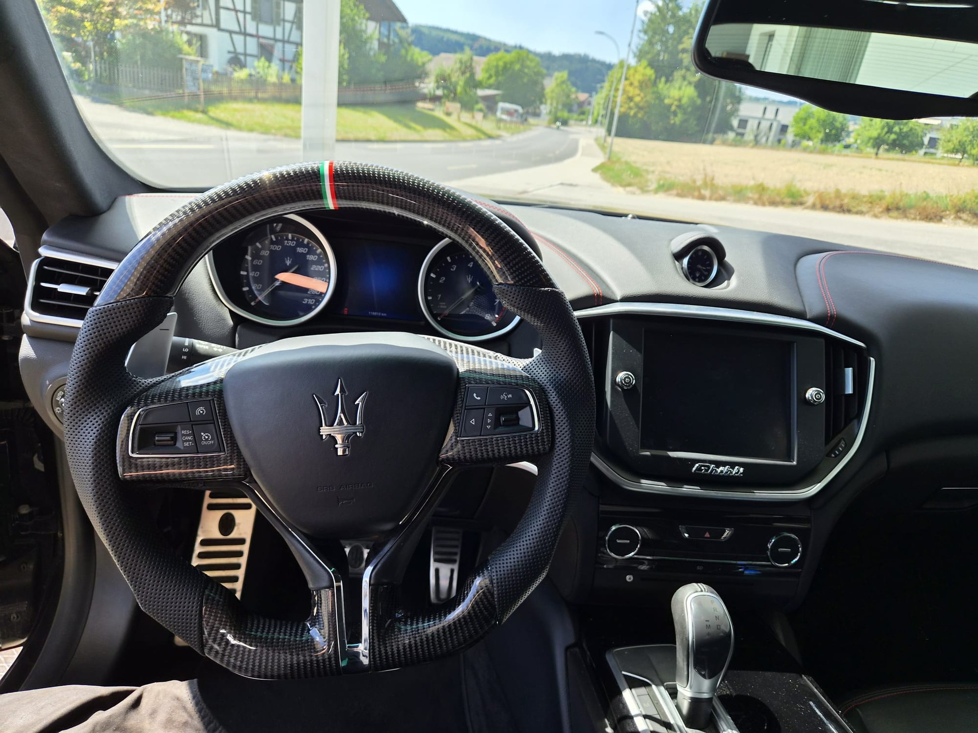 MASERATI Ghibli S Q4 3.0 V6 Swiss Mountain Ed. Automatica-image-7