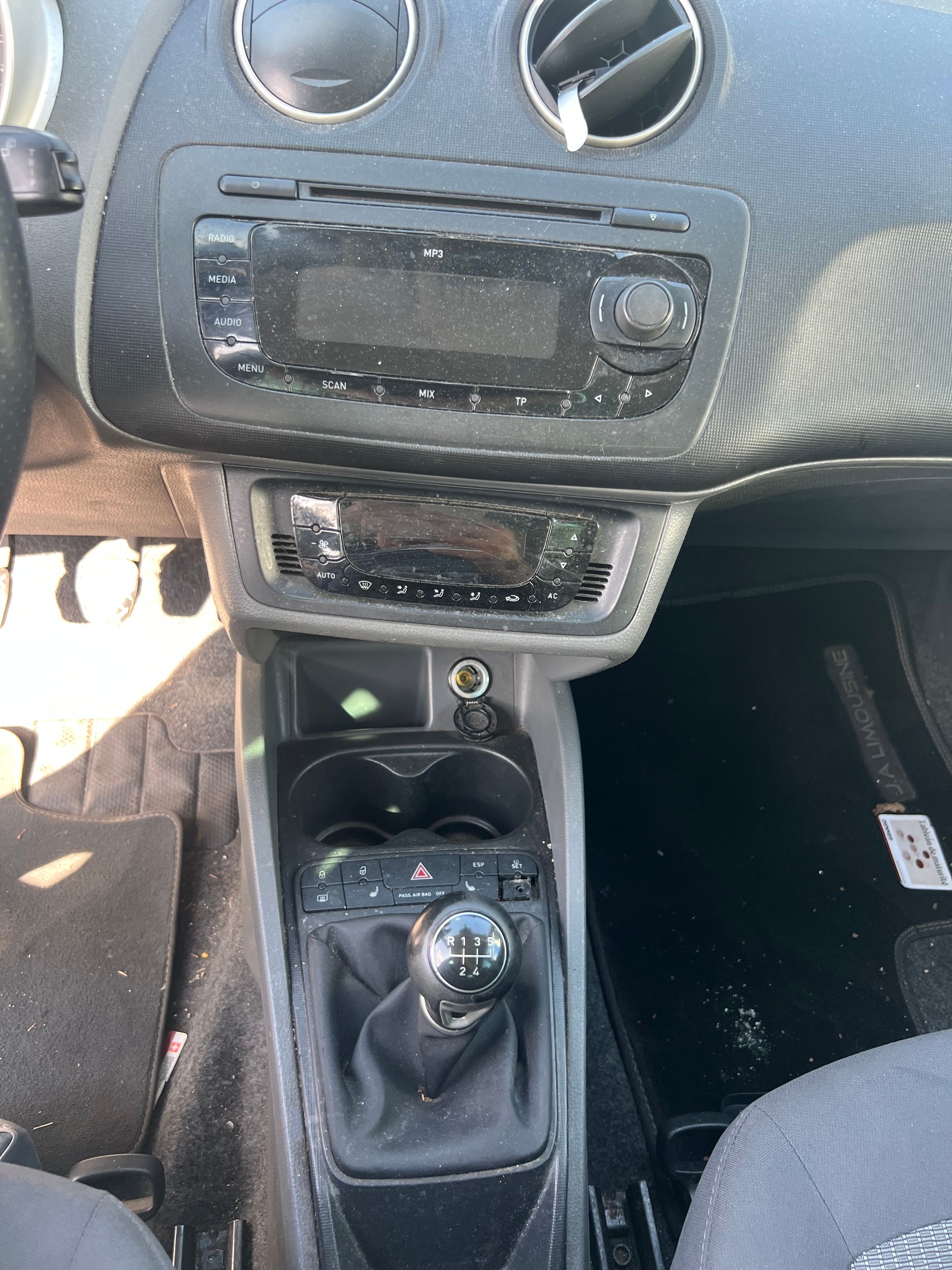 SEAT Ibiza ST 1.6 TDI Style-image-12
