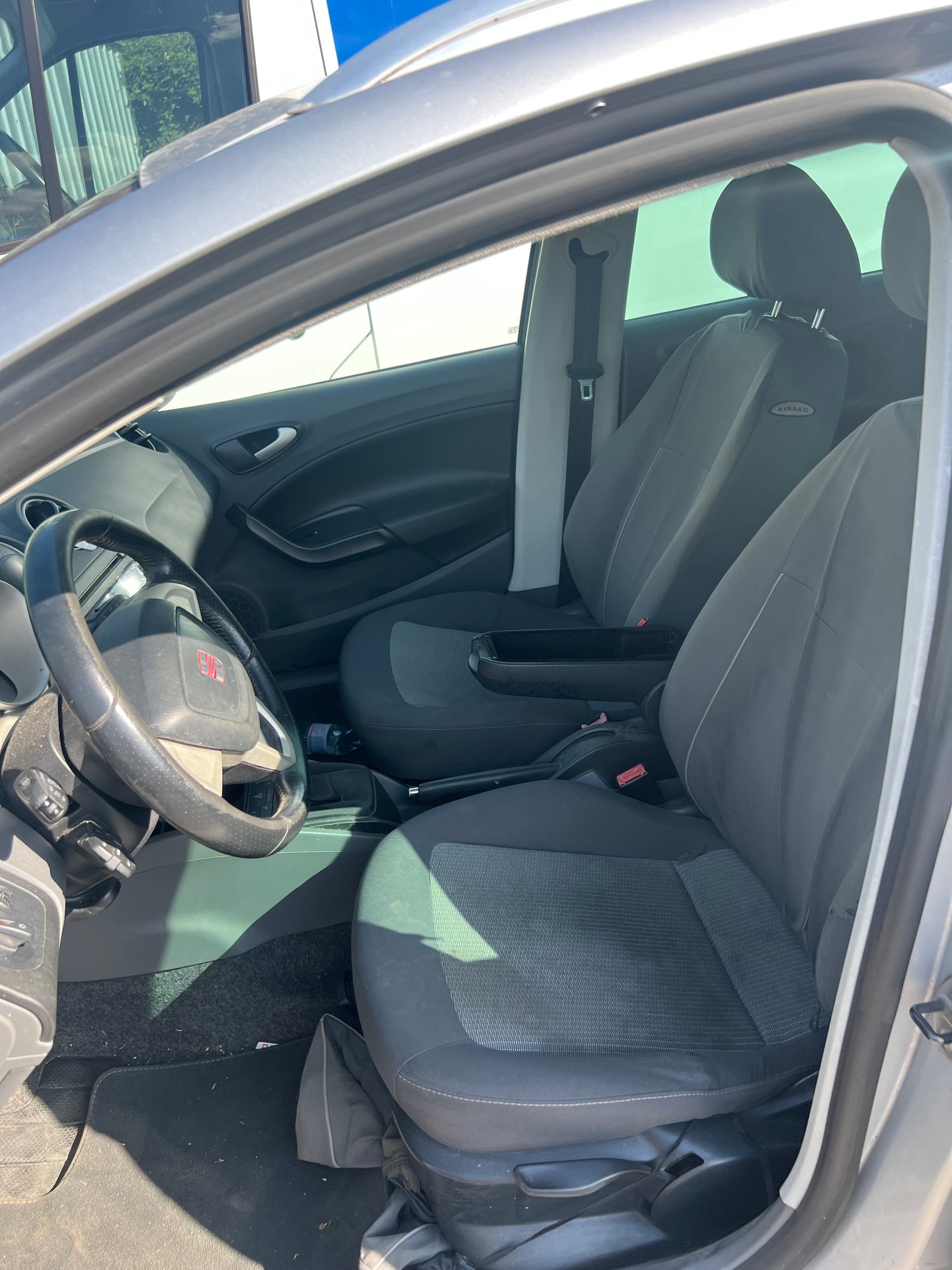 SEAT Ibiza ST 1.6 TDI Style-image-9