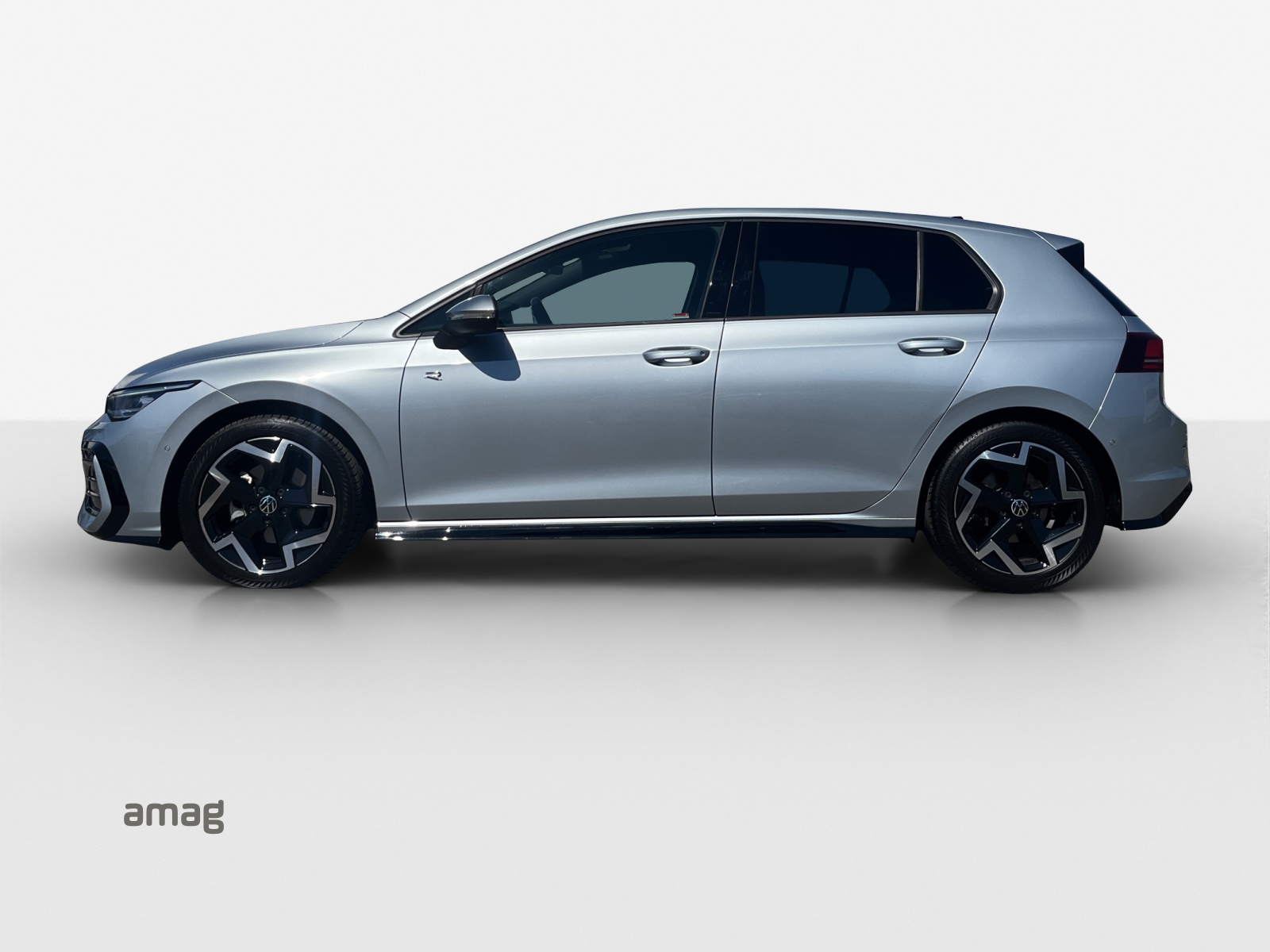 VW Golf 1.5 e TSI mHEV R-Line DSG-image-1