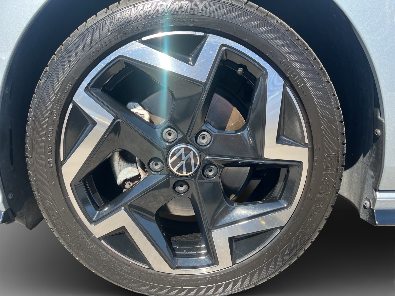 VW Golf 1.5 e TSI mHEV R-Line DSG-image-14