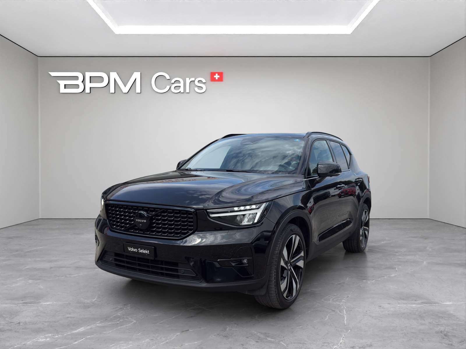 VOLVO XC40 2.0 B4 MH Ultimate Dark AWD-image-0