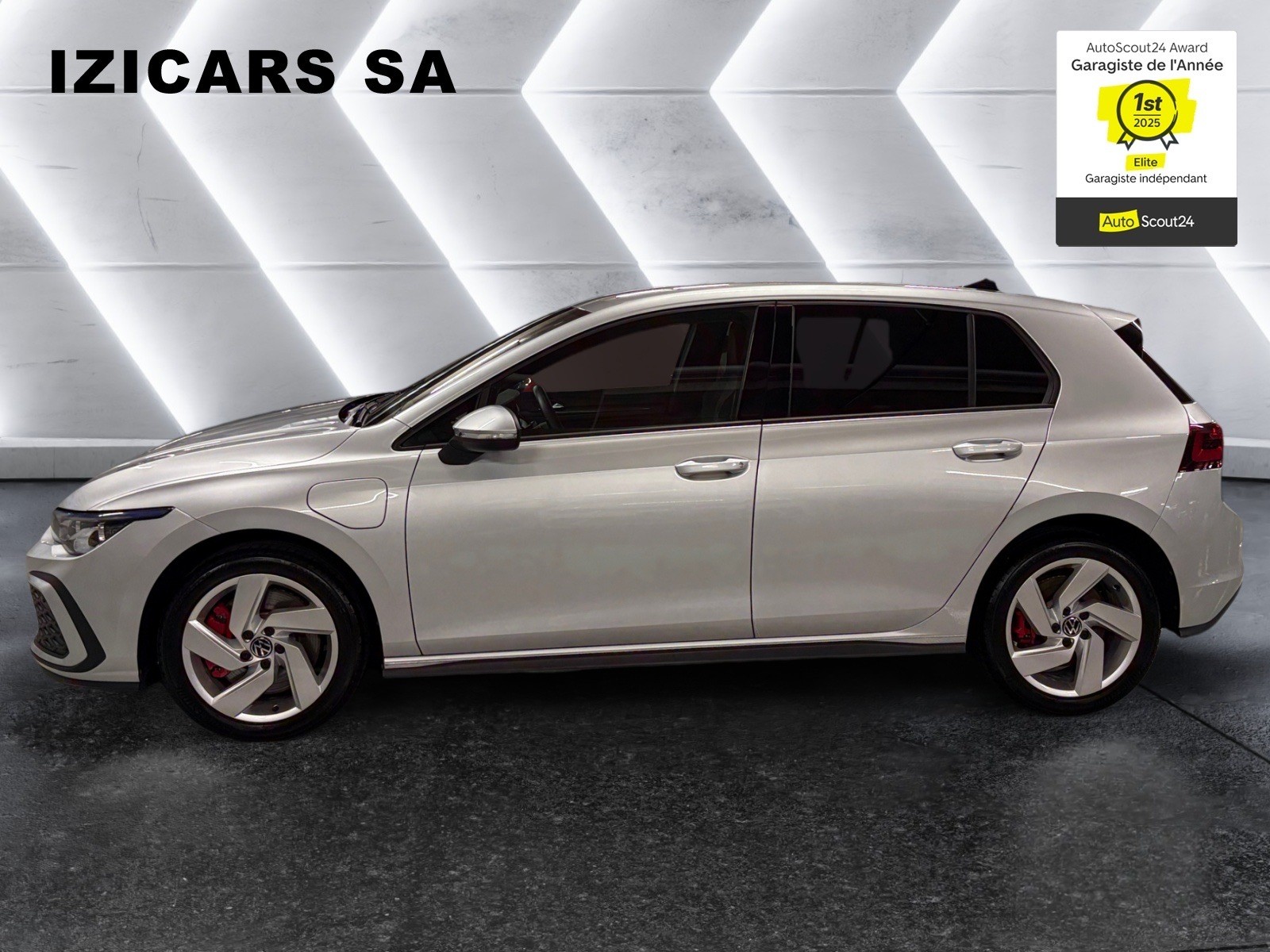 VW Golf 1.4 TSI PHEV GTE / Head-up-Display / Camera de recul / Q.LIGHT - LED-Matrix-image-4