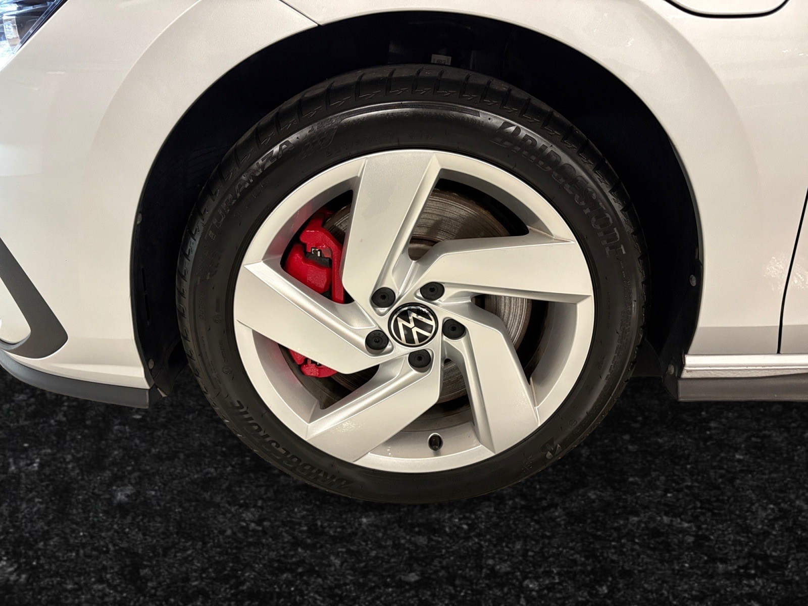 VW Golf 1.4 TSI PHEV GTE / Head-up-Display / Camera de recul / Q.LIGHT - LED-Matrix-image-15
