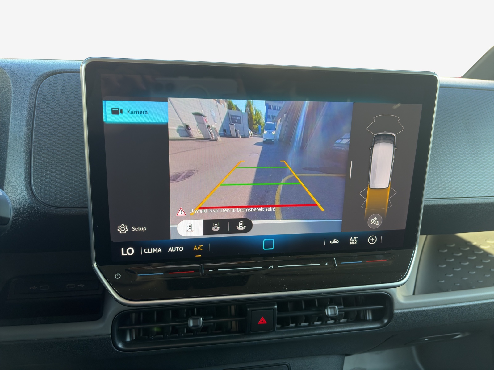 VW ID. Buzz Cargo Pro 4Motion-image-15