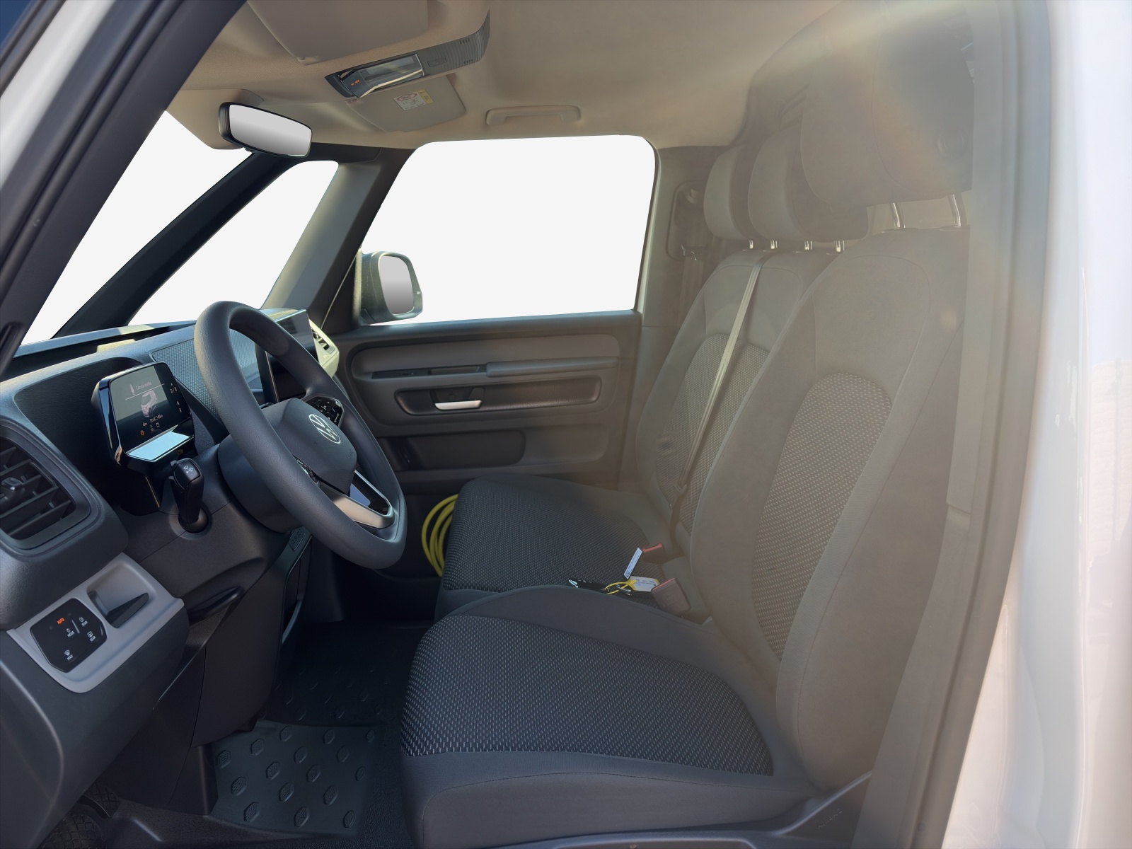 VW ID. Buzz Cargo Pro 4Motion-image-7