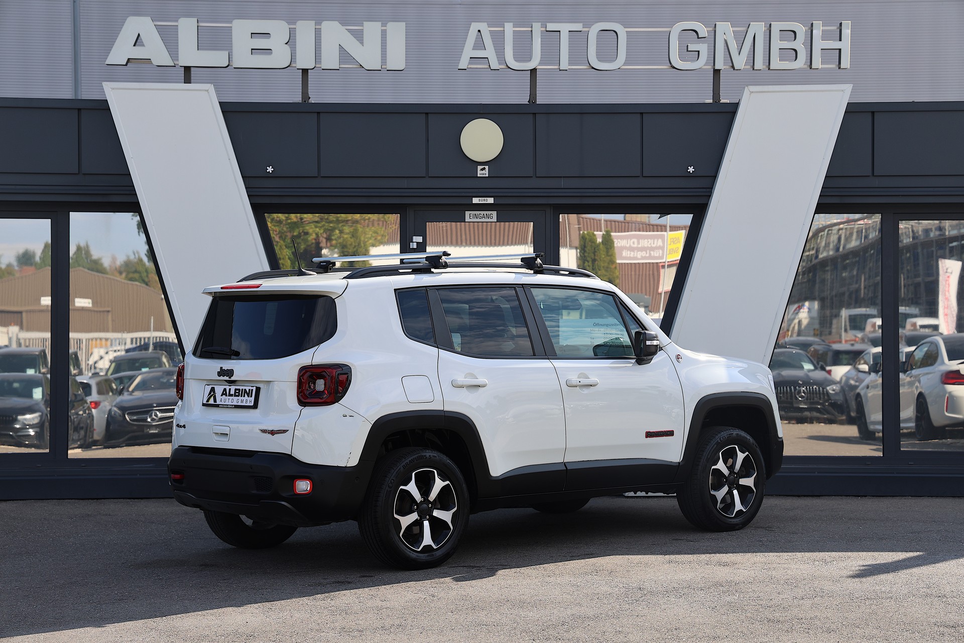 JEEP Renegade 2.0 CRD 170 Trailhawk AWD-image-2