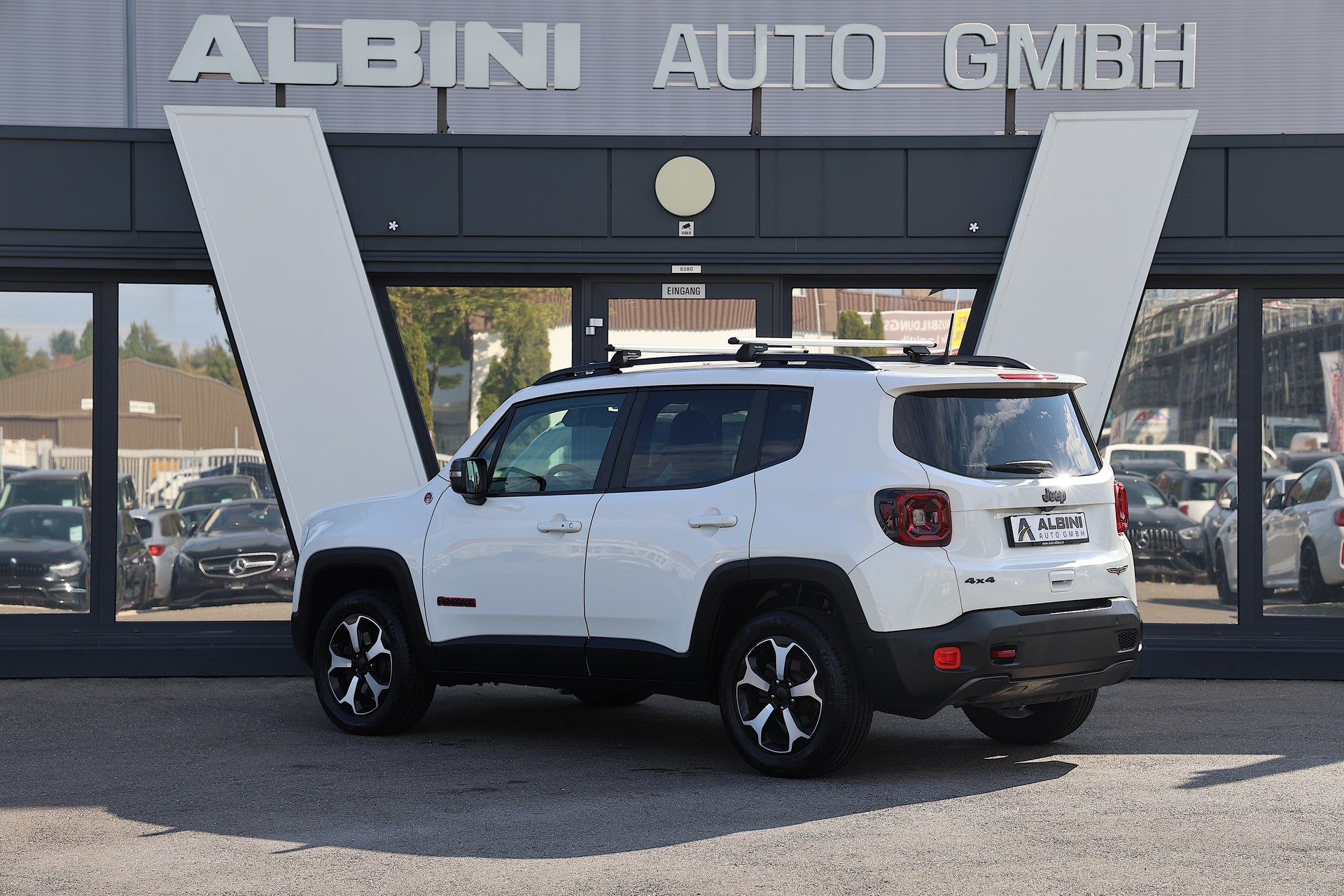 JEEP Renegade 2.0 CRD 170 Trailhawk AWD-image-3
