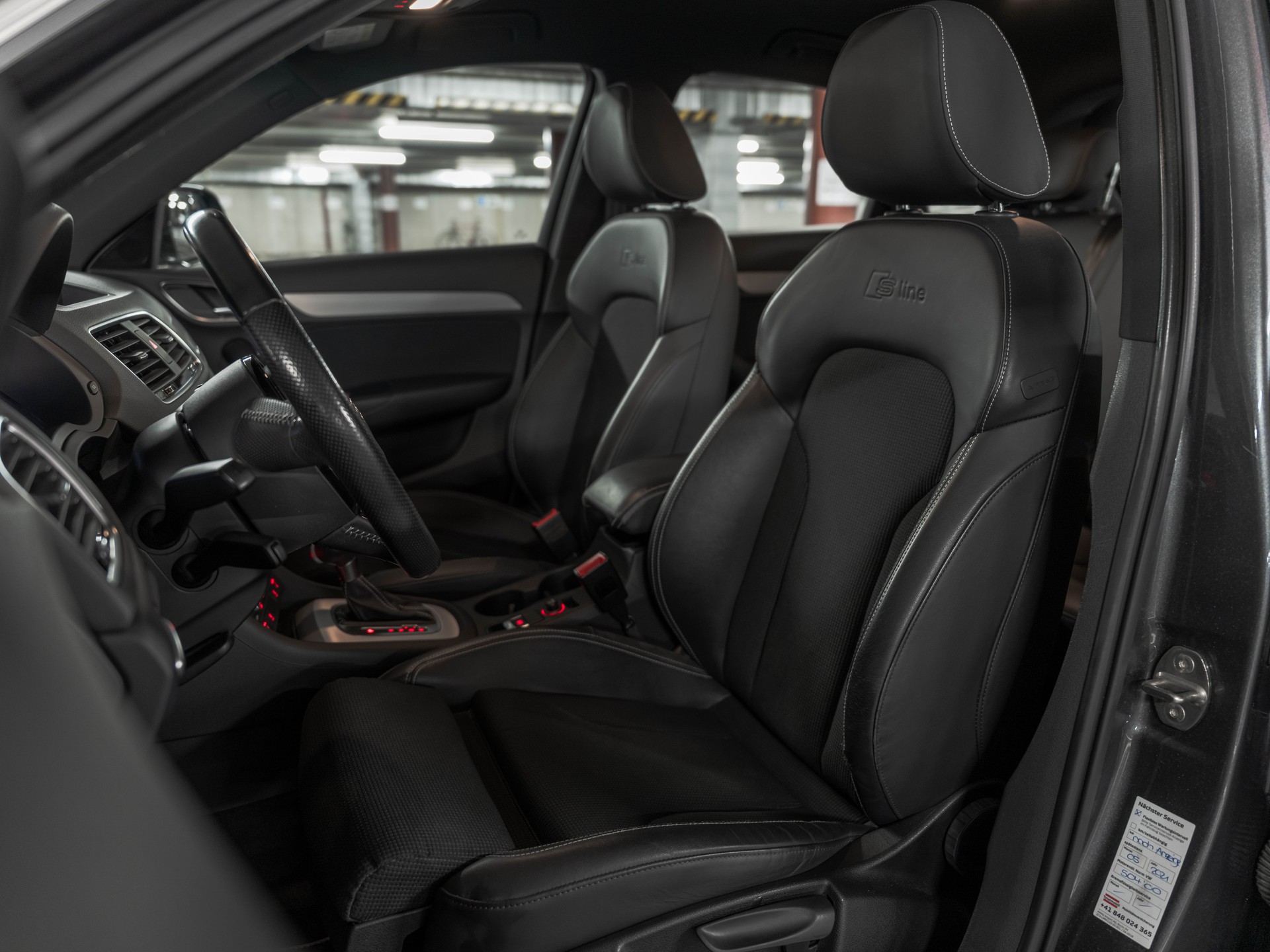AUDI Q3 2.0 TFSI S-Line Quattro S-Tronic-image-27