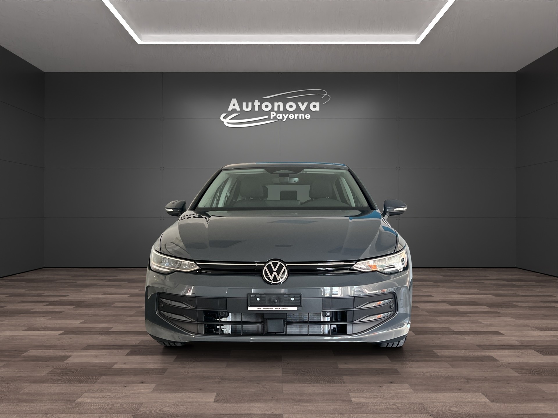 VW Golf 1.5 e TSI mHEV Basis DSG-image-1