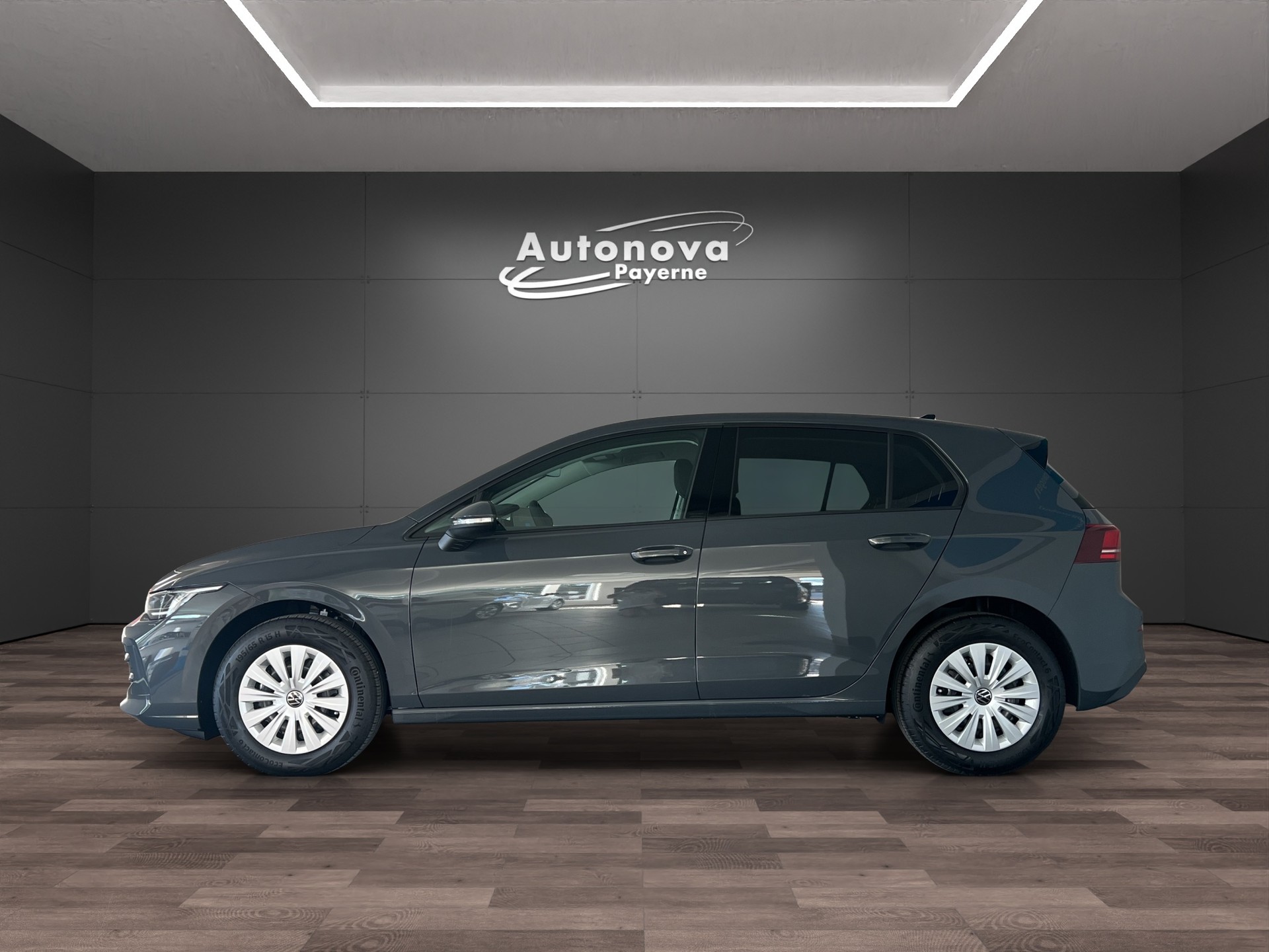 VW Golf 1.5 e TSI mHEV Basis DSG-image-2