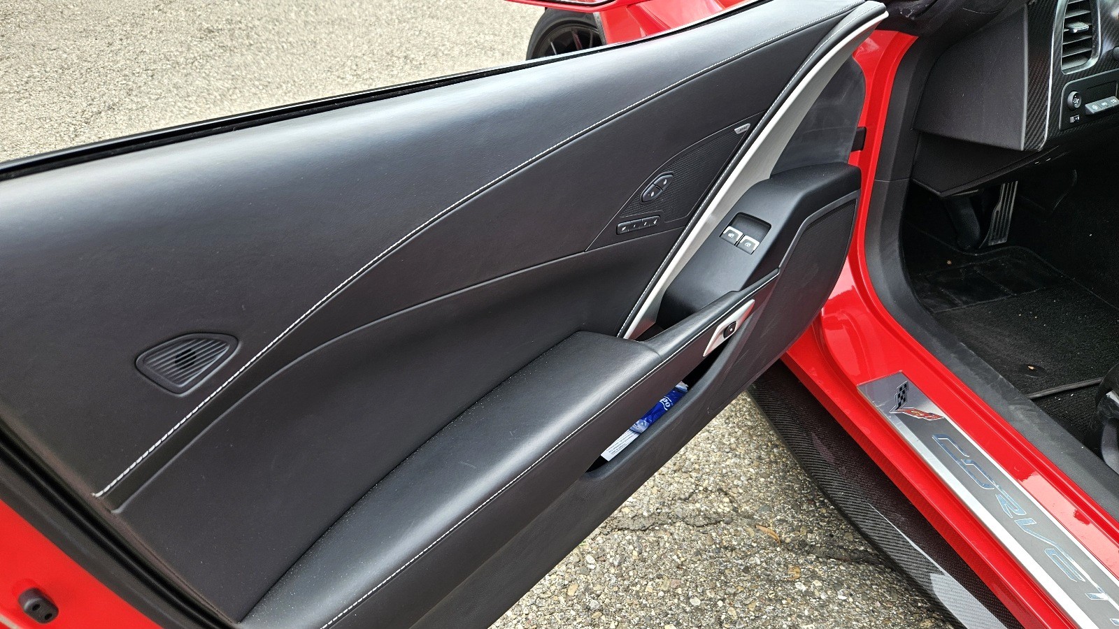 CHEVROLET Corvette Z06 3LZ-image-10