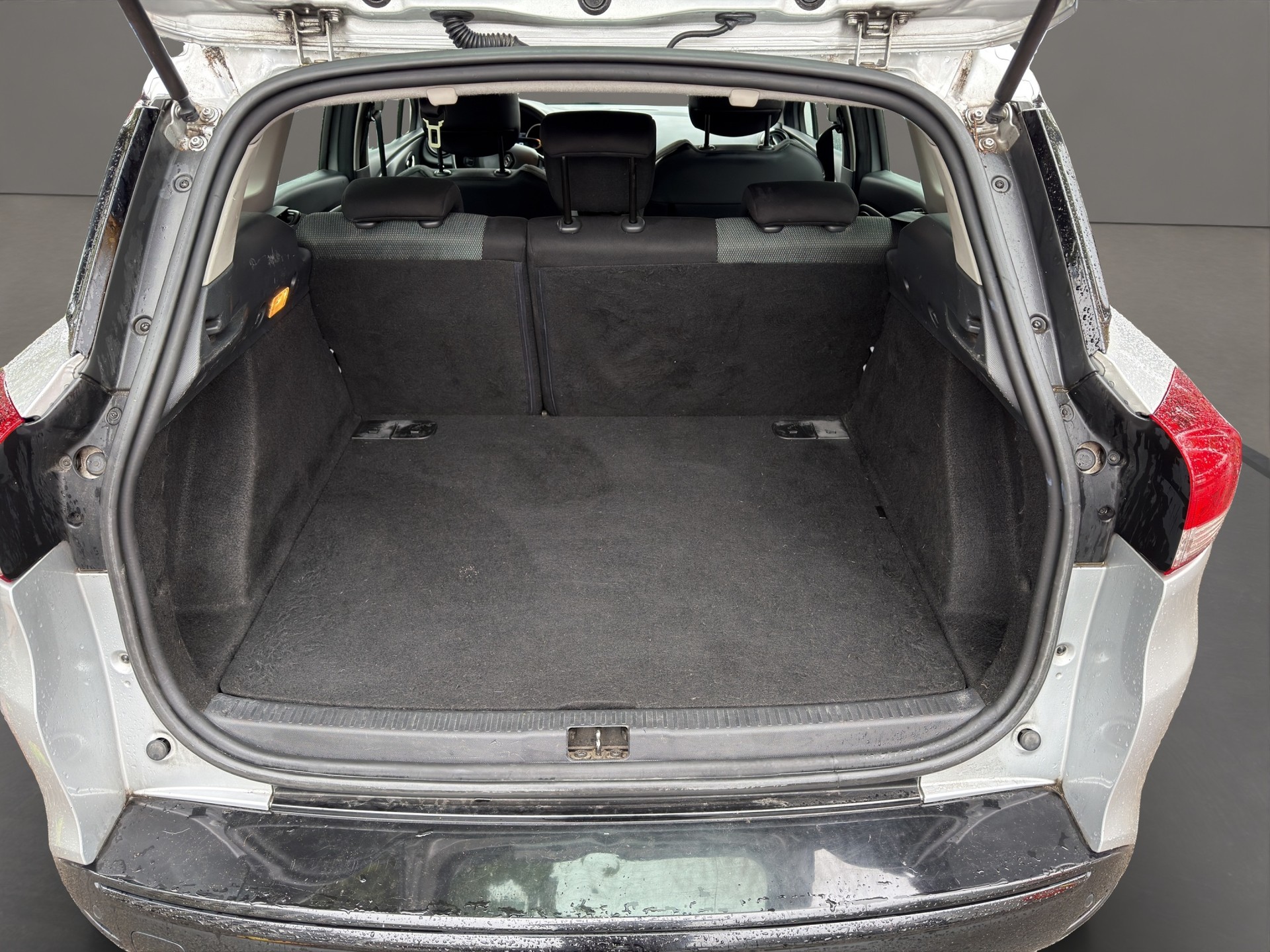 RENAULT Clio Grandtour 0.9 12V Swiss Edition-image-11