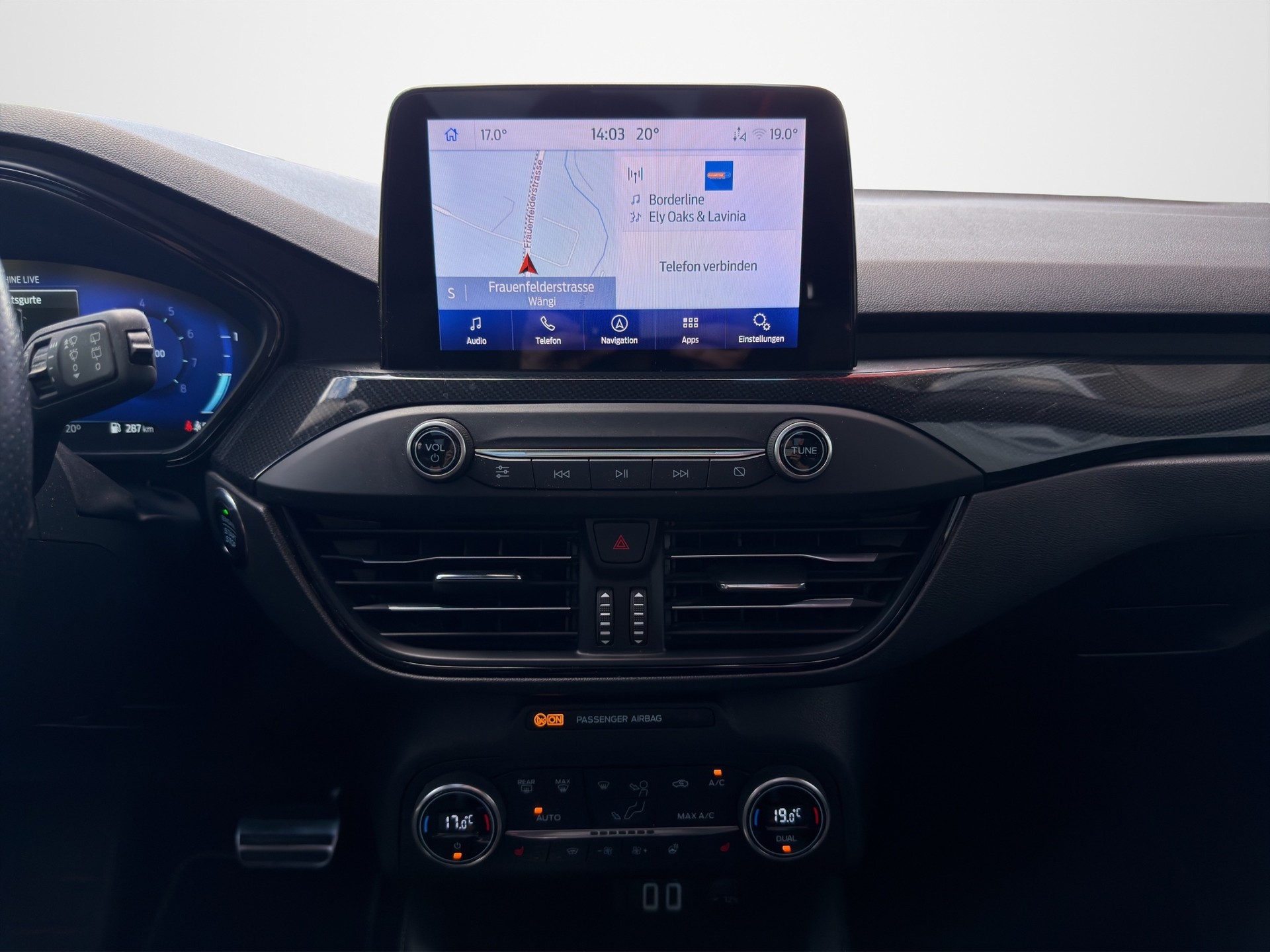 FORD Focus ST 2.3 Styling Paket Automat-image-11