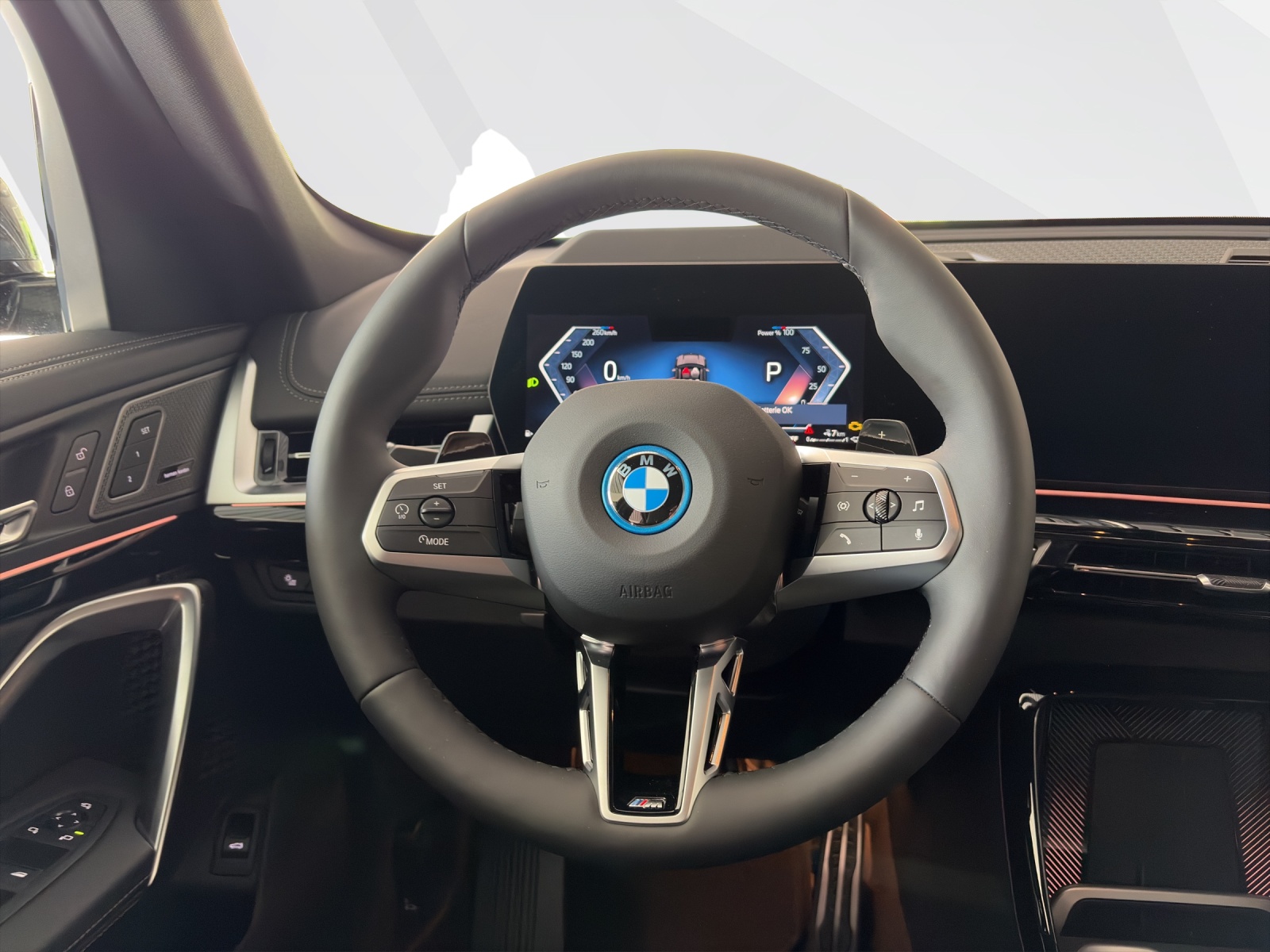 BMW X1 30e xDrive-image-11