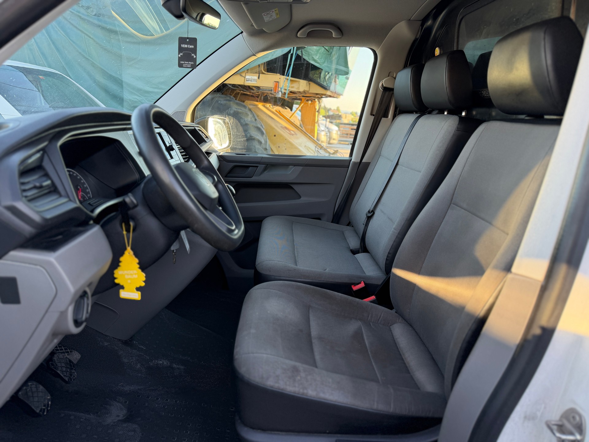 VW T6.1 2.0 TDI-image-8