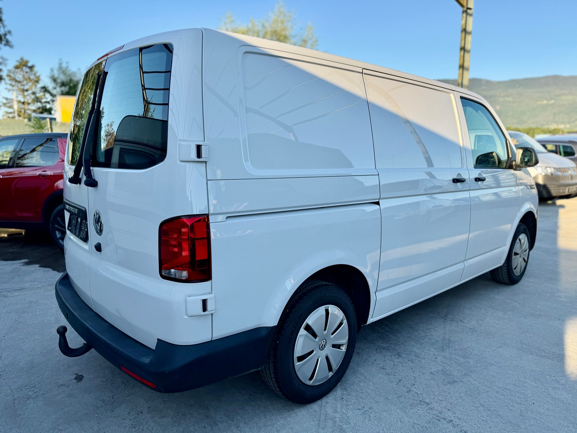VW T6.1 2.0 TDI-image-3