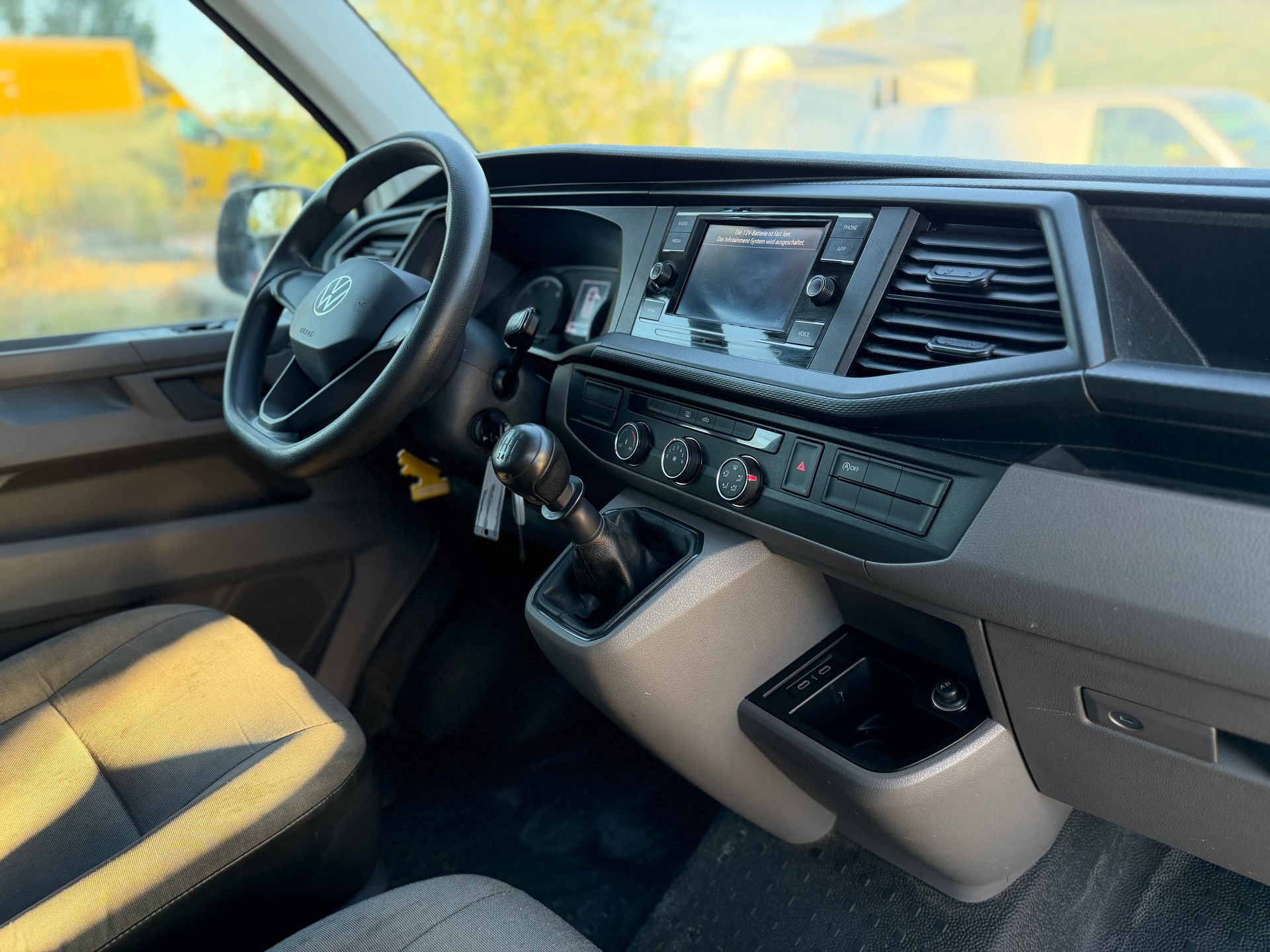 VW T6.1 2.0 TDI-image-10