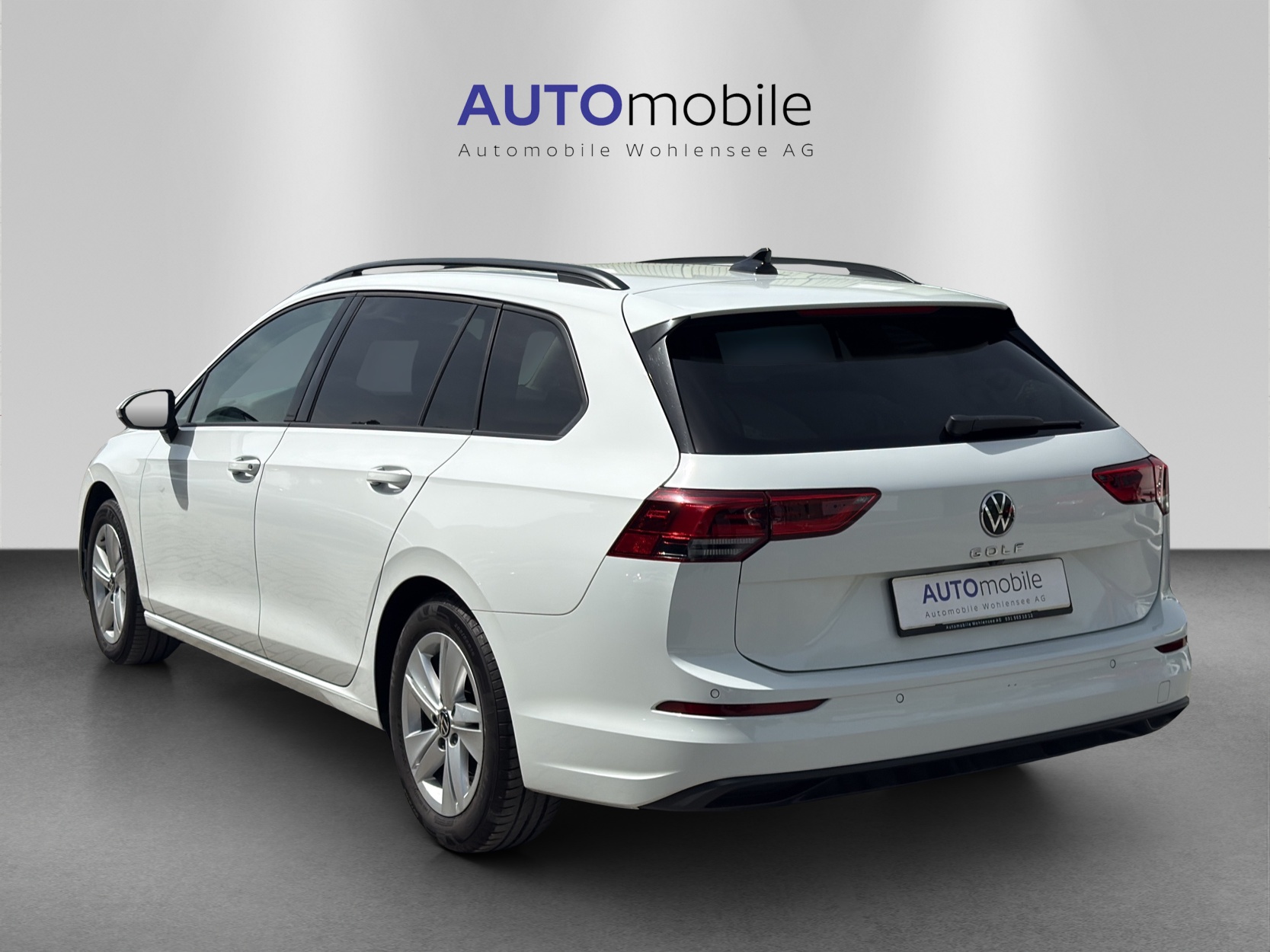 VW Golf Variant 2.0 TDI Life DSG-image-6