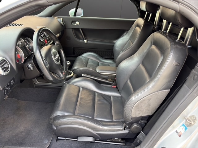 AUDI TT Roadster 1.8 T-image-8