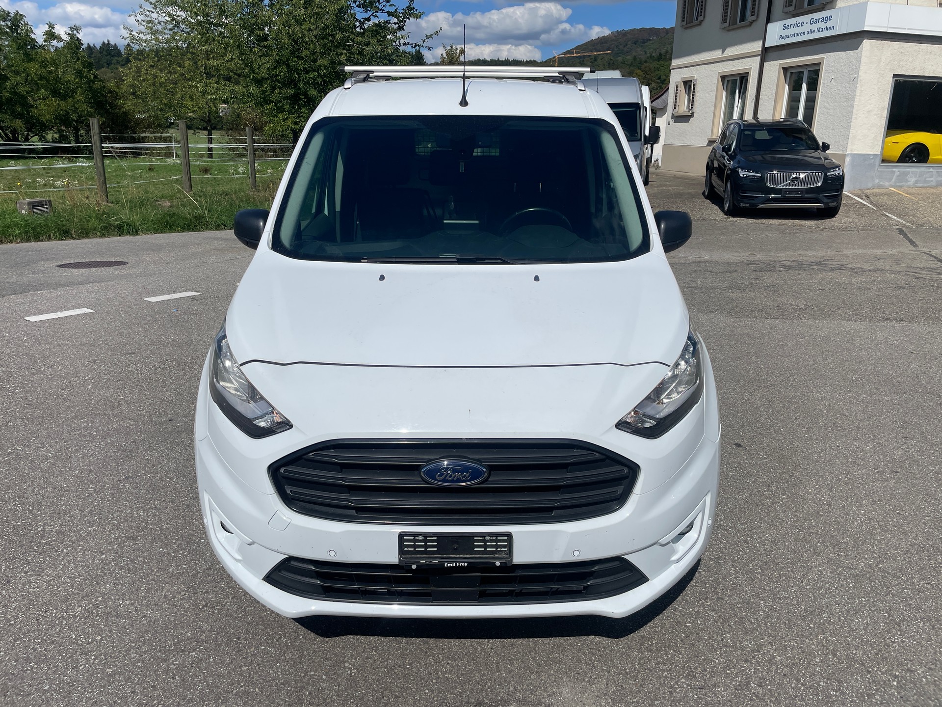 FORD Transit Connect Van T210 1.5 Eco Blue Ambiente A-image-8