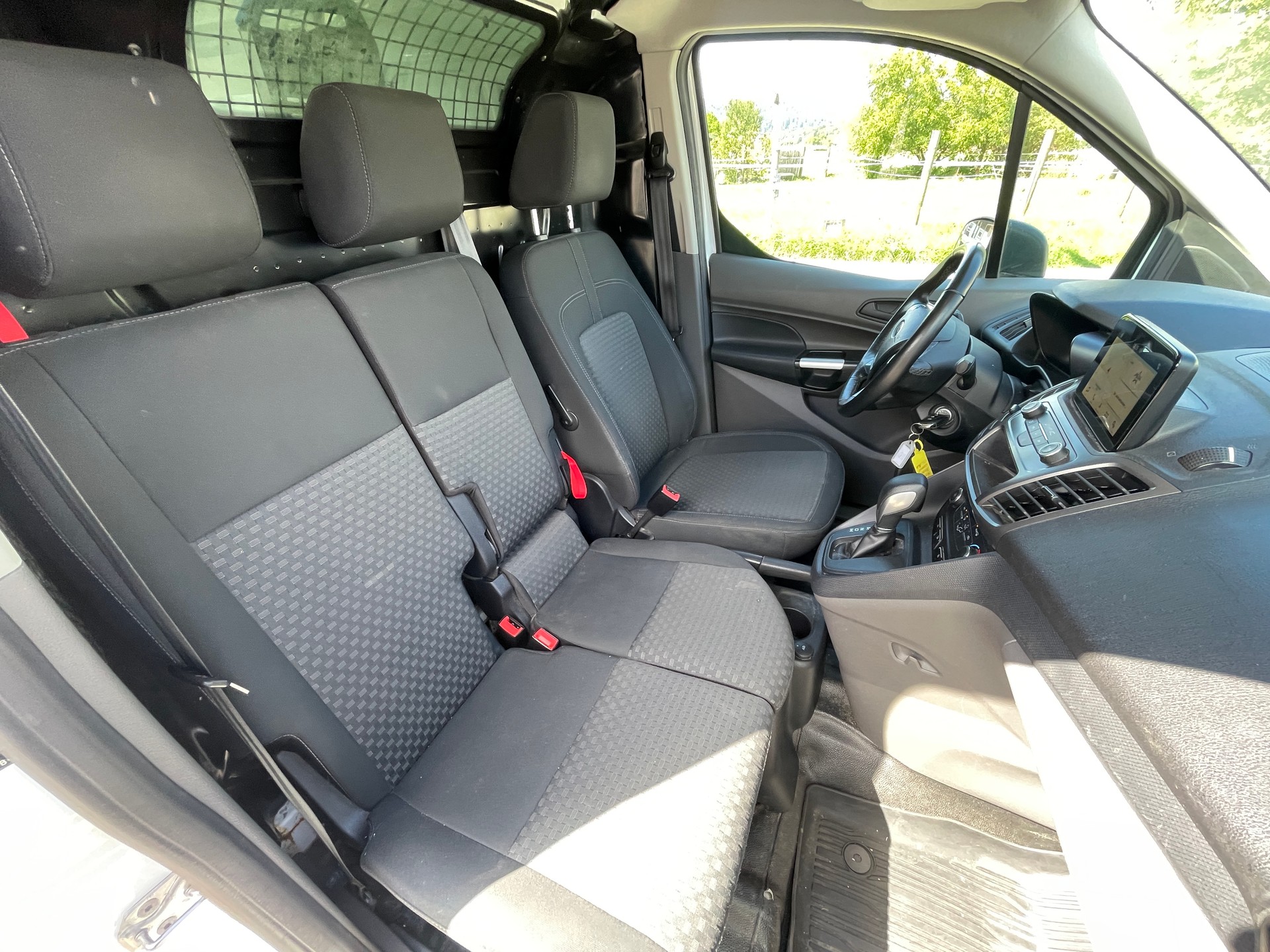 FORD Transit Connect Van T210 1.5 Eco Blue Ambiente A-image-12