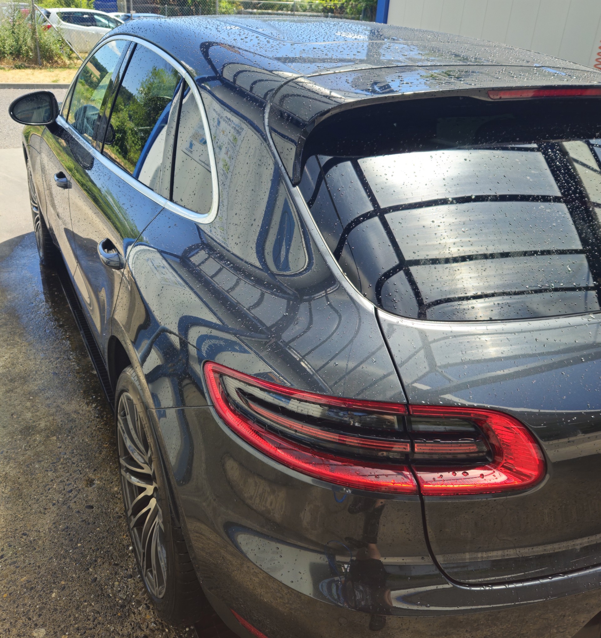 PORSCHE 3.0 V6 S-image-2