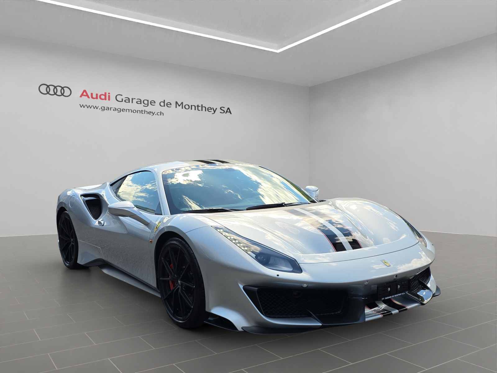 FERRARI 488 Pista 3.9 V8-image-2