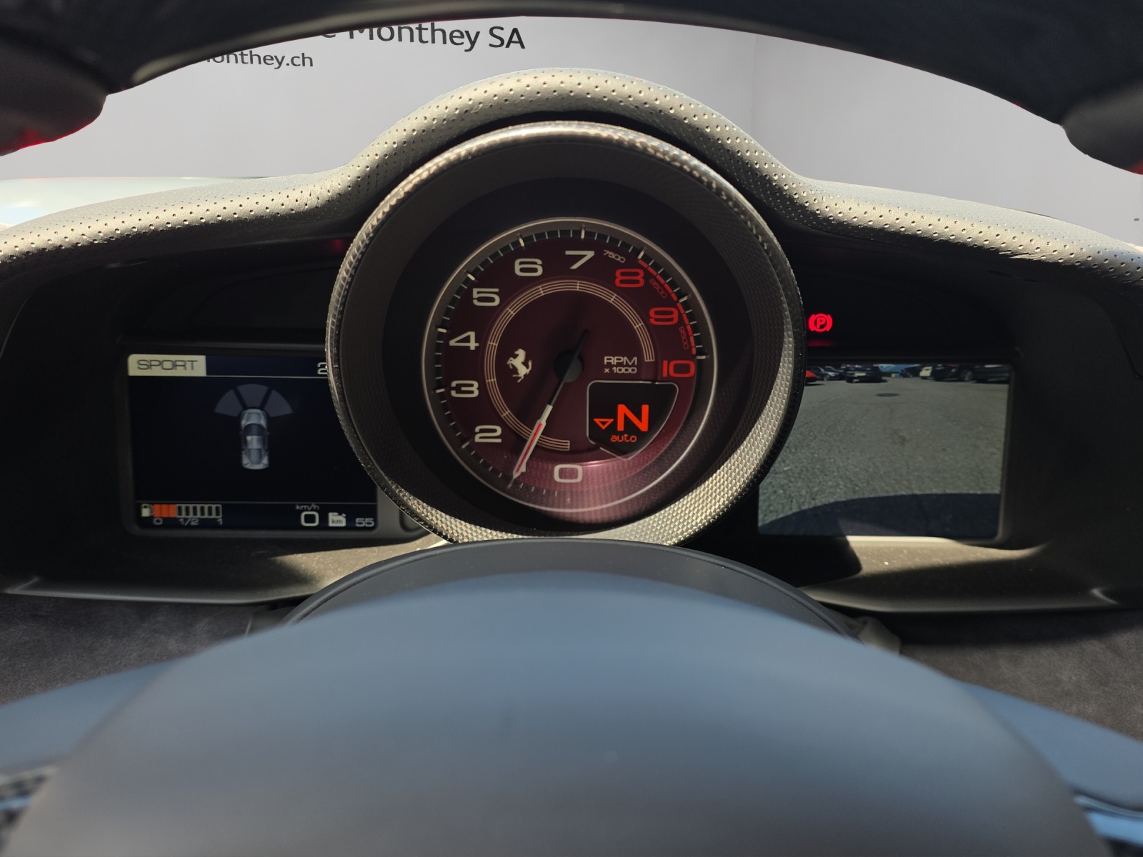 FERRARI 488 Pista 3.9 V8-image-12