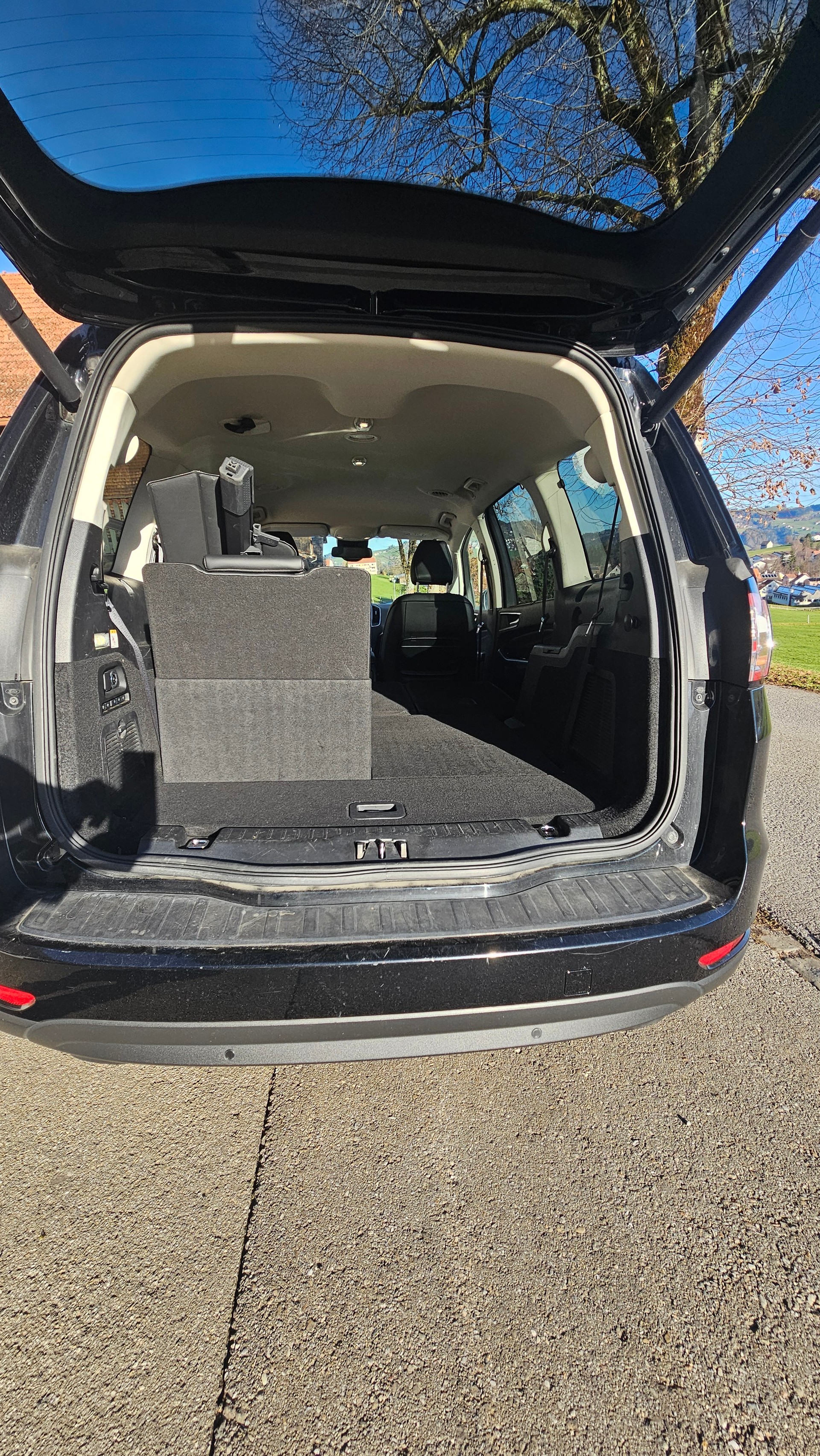 FORD Galaxy 2.0 TDCi Titanium AWD Automatic-image-10