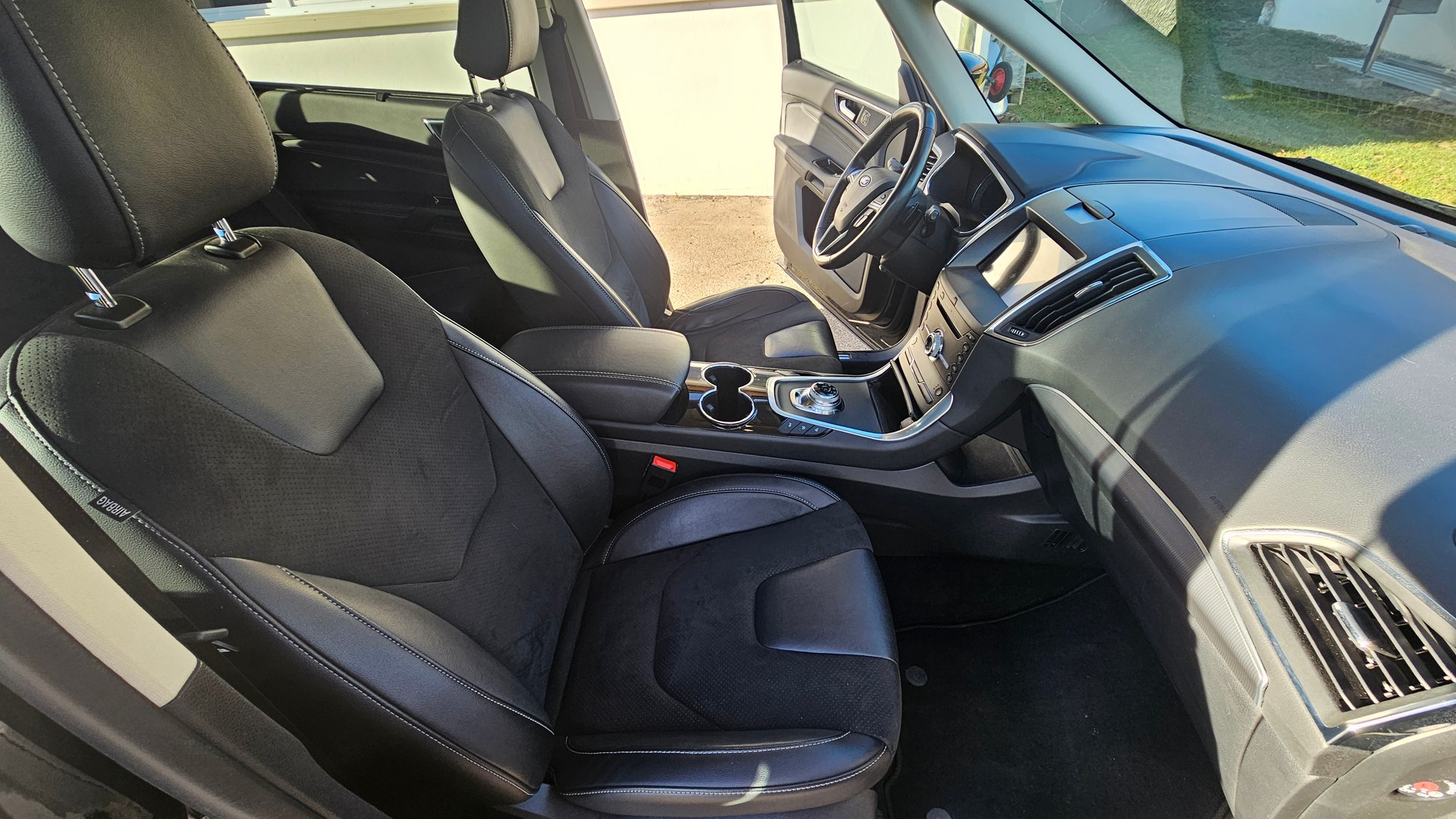 FORD Galaxy 2.0 TDCi Titanium AWD Automatic-image-8