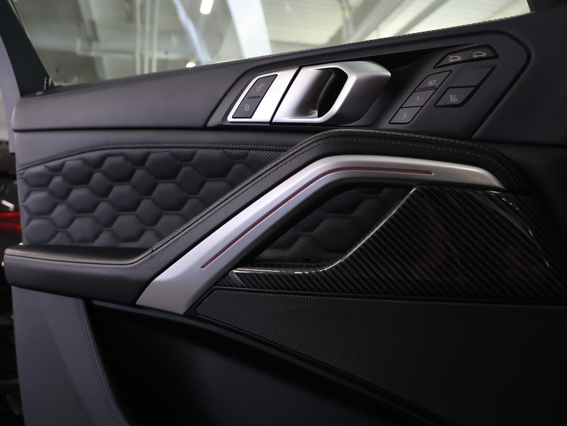BMW X6M Steptronic M Competition-image-40