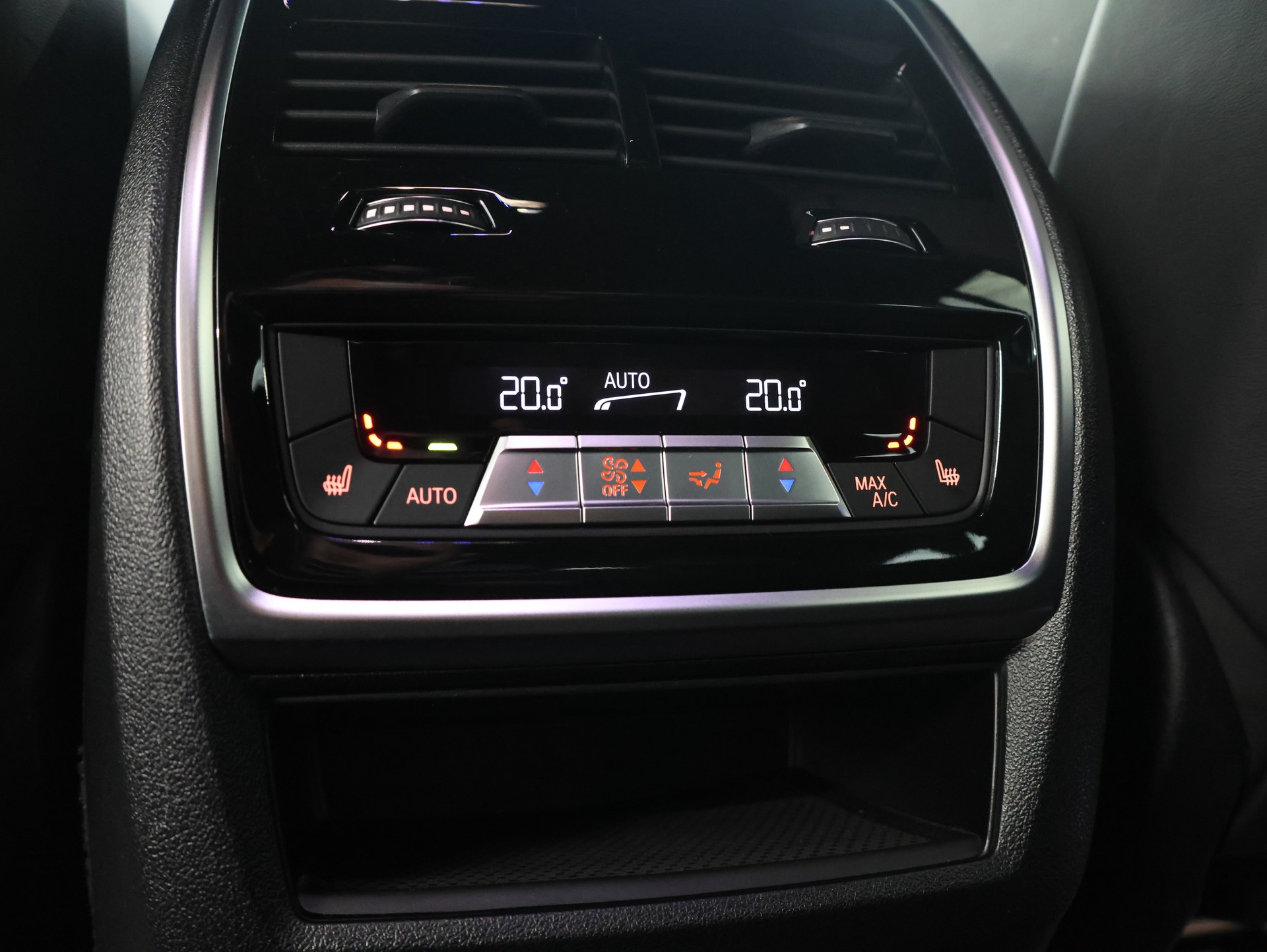 BMW X6M Steptronic M Competition-image-43