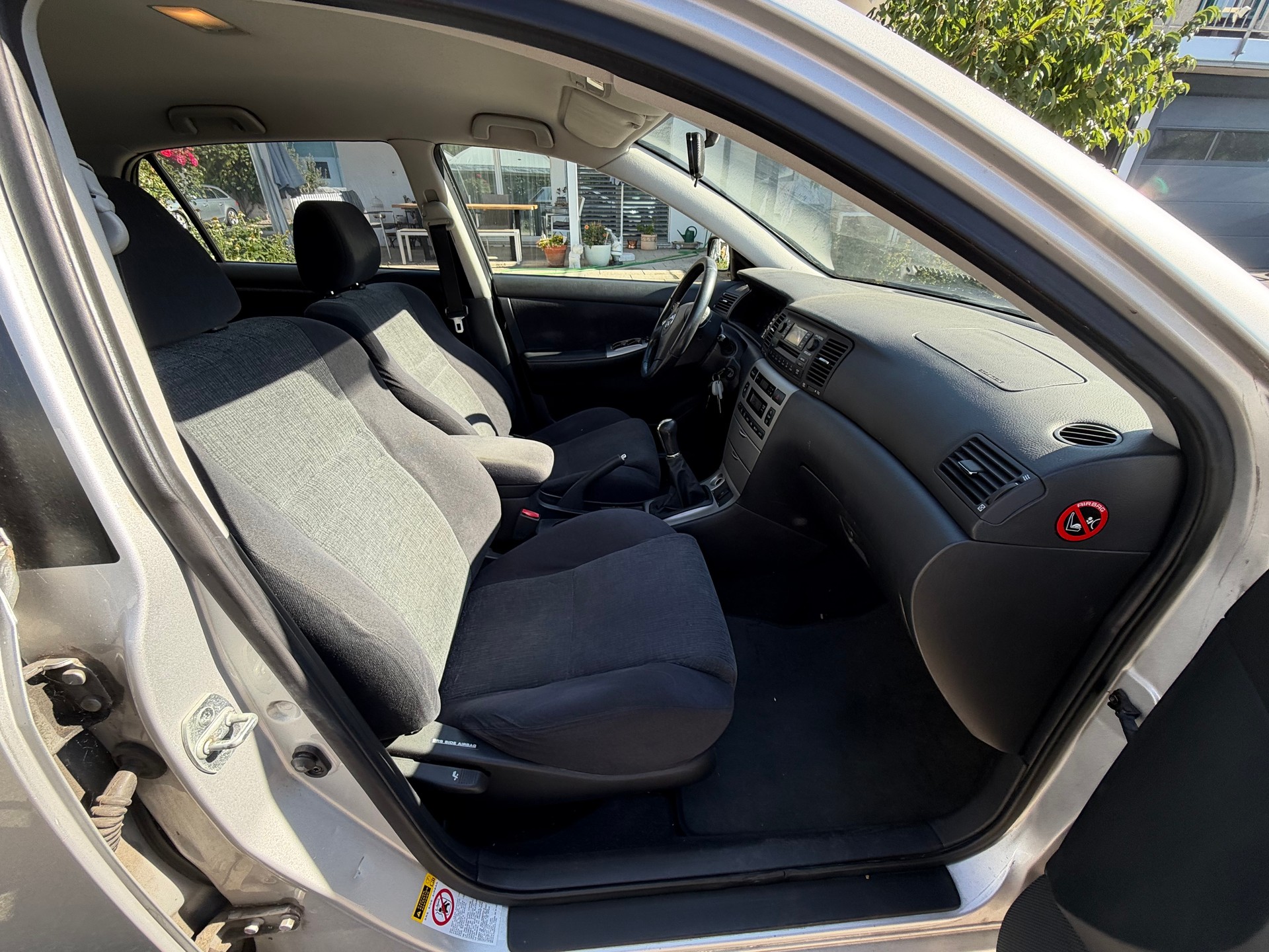 TOYOTA Corolla 2.0 D4D Linea Sol-image-8