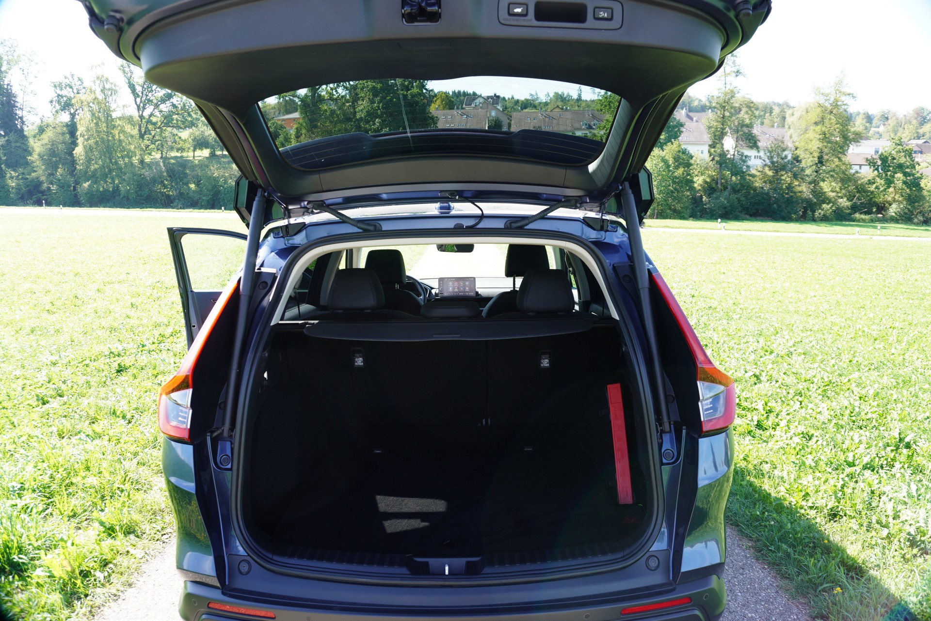 HONDA CR-V 2.0i MMD Hybrid Advance 4WD Automatic-image-10