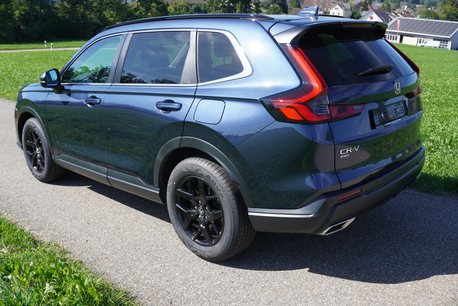 HONDA CR-V 2.0i MMD Hybrid Advance 4WD Automatic-image-6