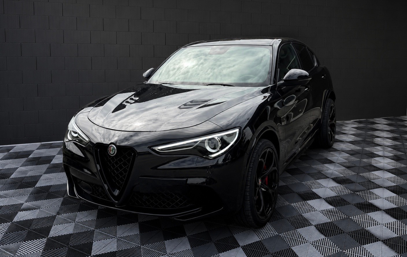 ALFA ROMEO Stelvio 2.9 V6 Quadrifoglio Q4 Automatic-image-2