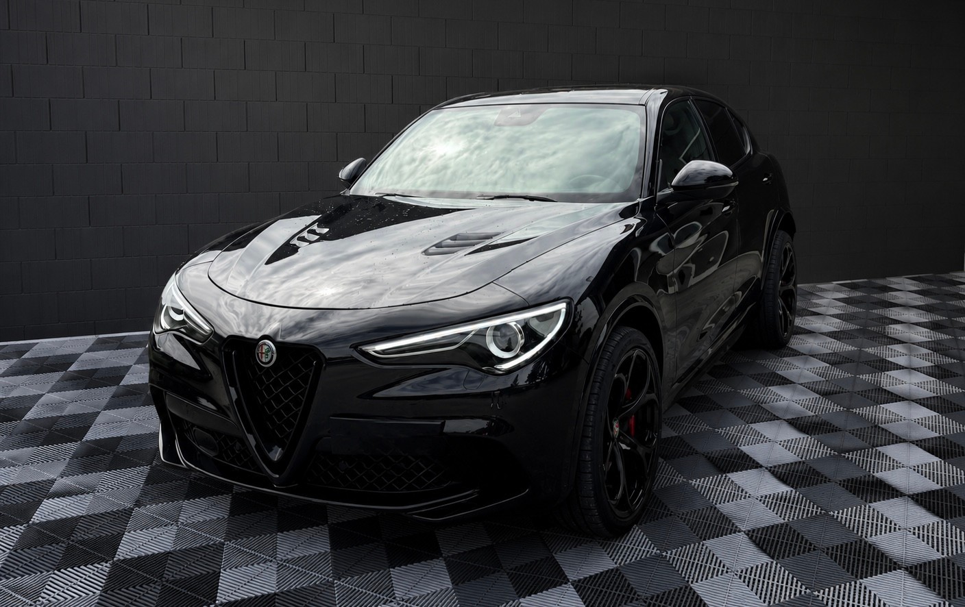 ALFA ROMEO Stelvio 2.9 V6 Quadrifoglio Q4 Automatic-image-1