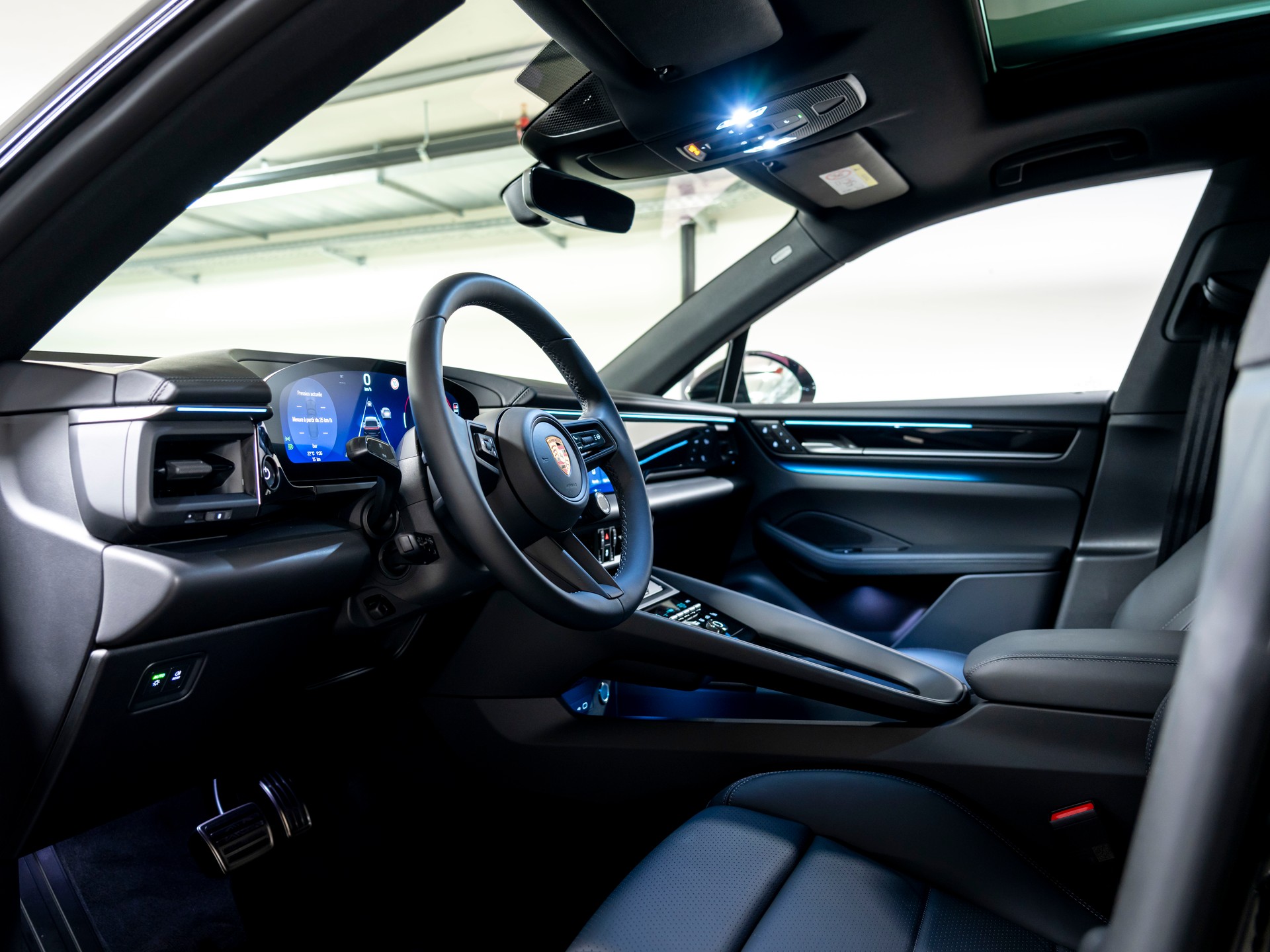 PORSCHE Macan 4 S 100kWh-image-12