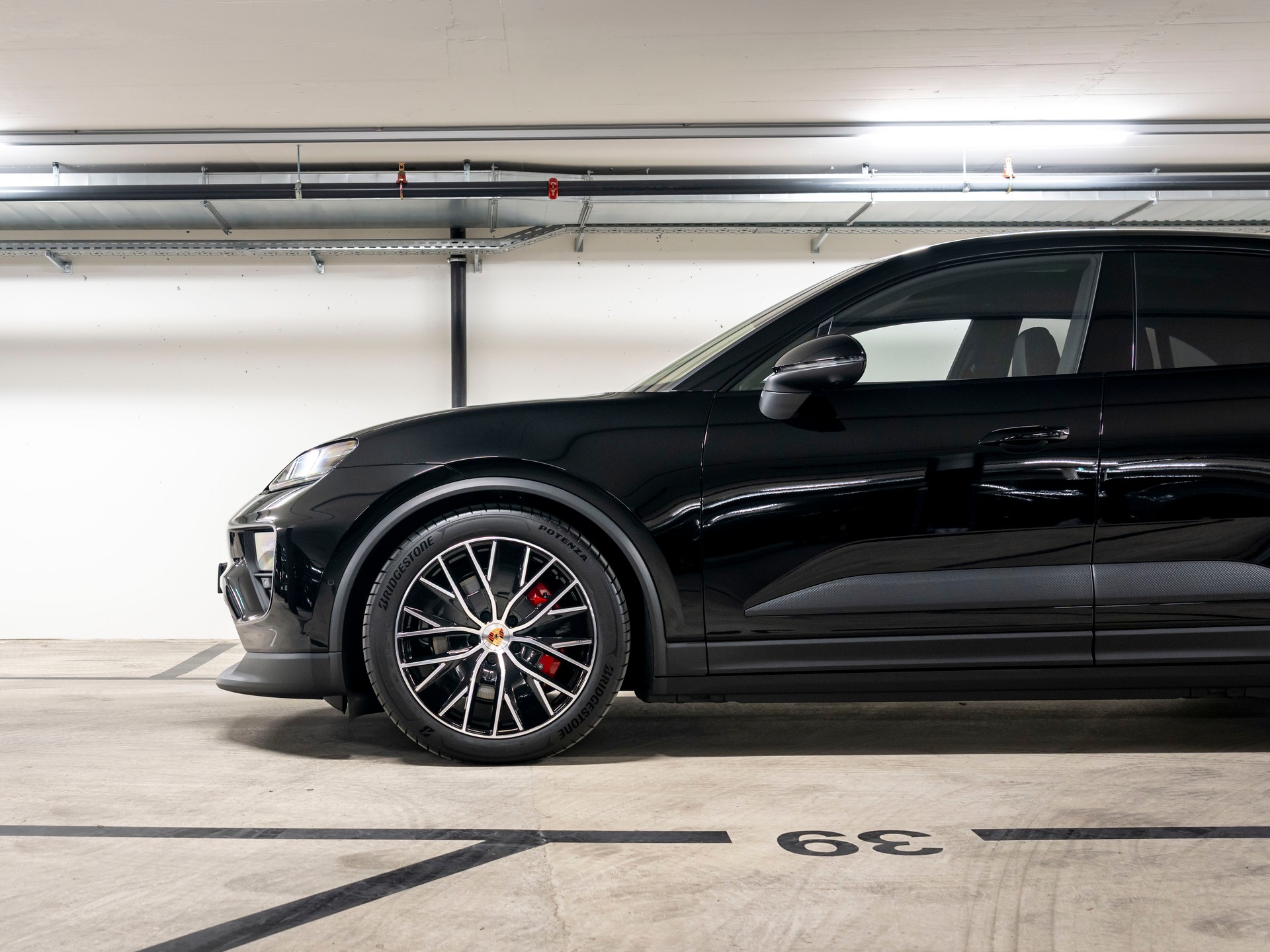 PORSCHE Macan 4 S 100kWh-image-6